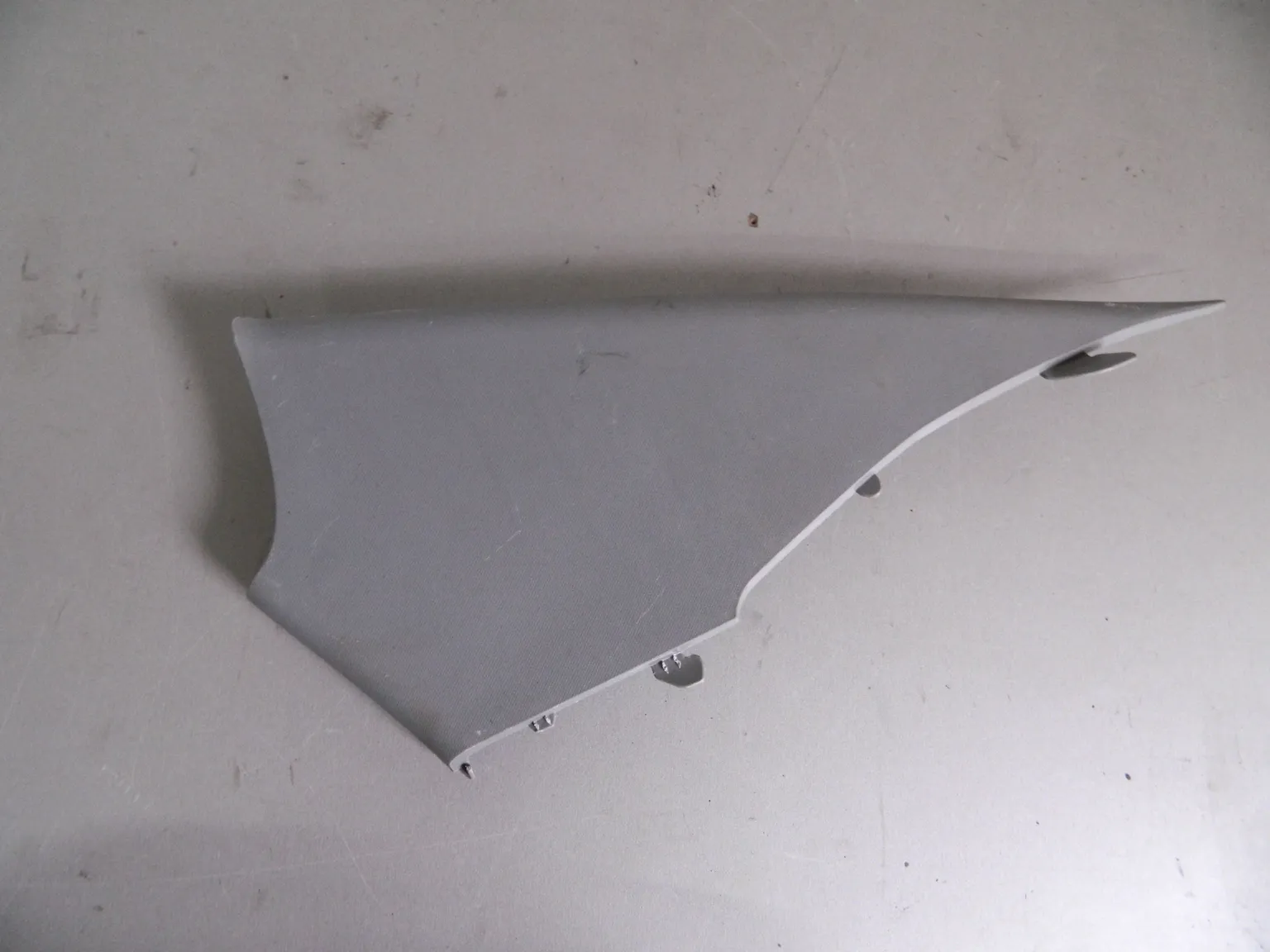 Обшивка стойки KIA RIO QB G4FA Зад Прав Верх (Б/У) 40940074