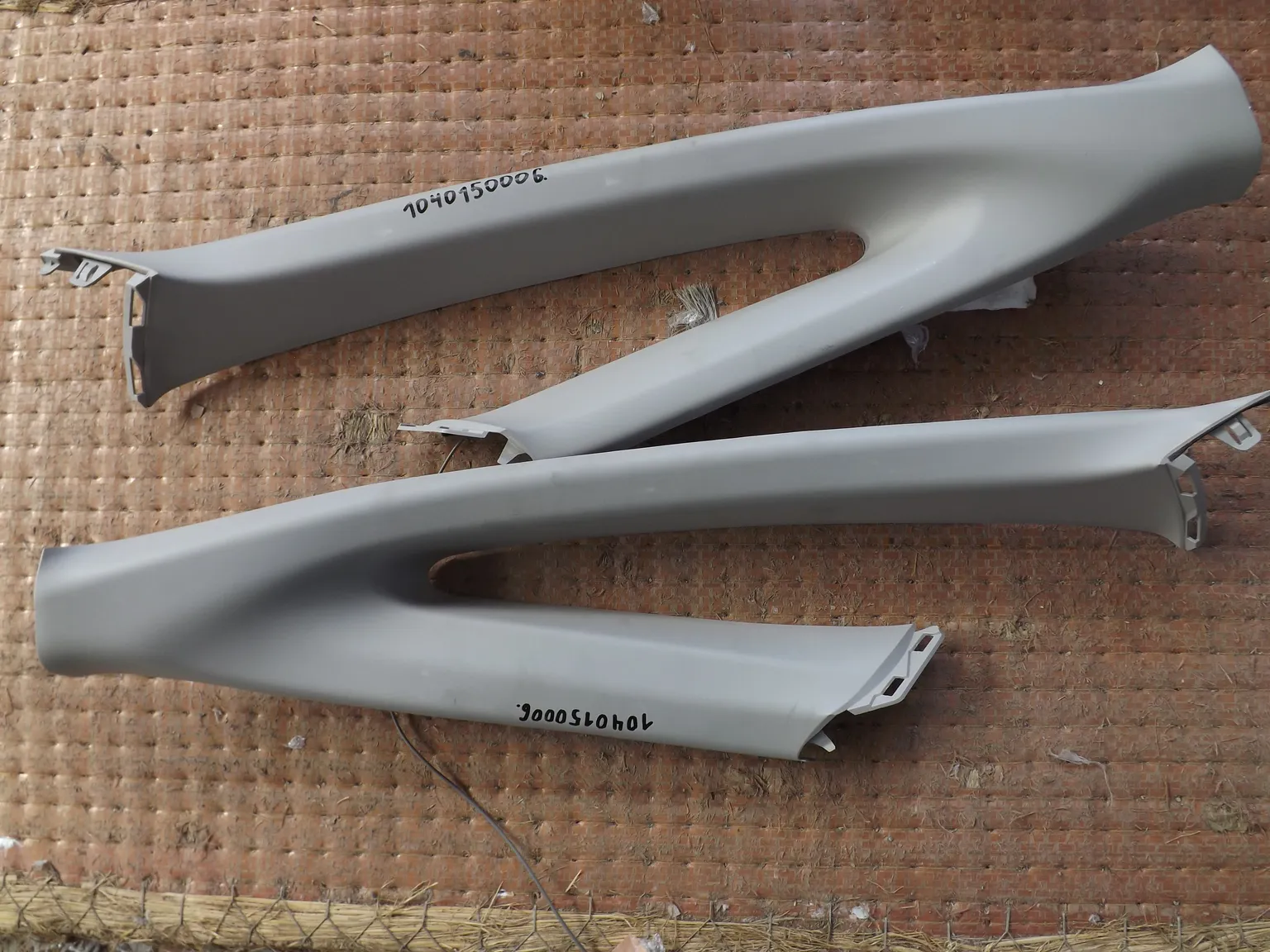 Обшивка стойки NISSAN SERENA HFC26 Перед Пара (Контрактный) 1040150006