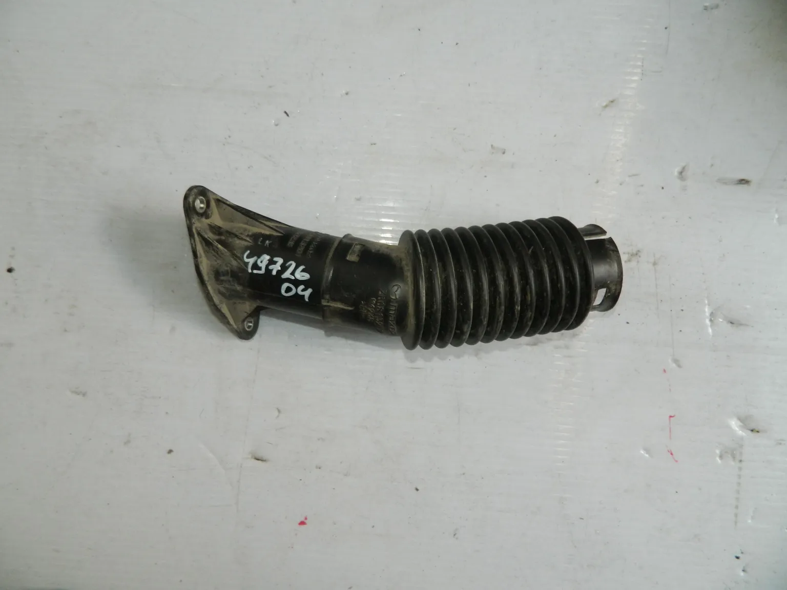 Патрубок воздушного фильтра MAZDA 3 BL (Контрактный)