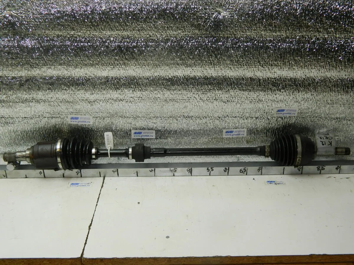 Привод NISSAN MARCH AK12 CR12DE Перед Прав (Контрактный) 35021424