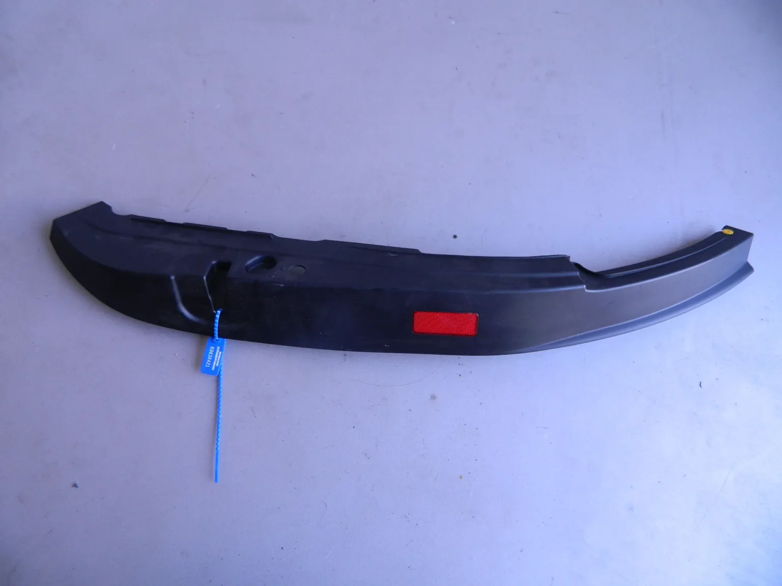 Накладка замка двери HYUNDAI EQUUS VI G6DJ Задн Лев (Б/У) 69838421