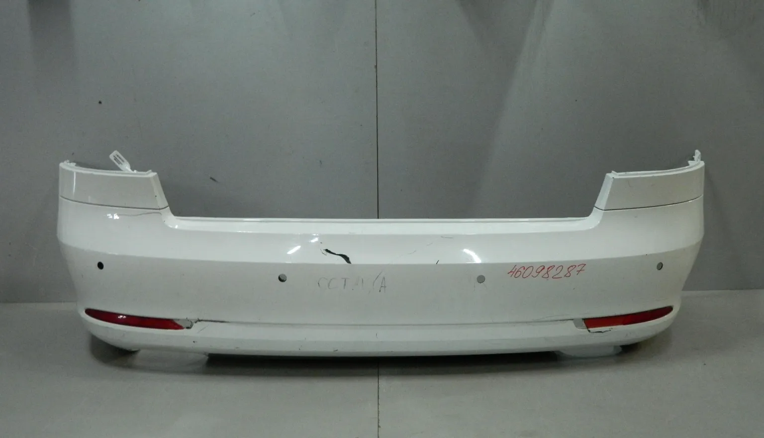 Бампер задний SKODA OCTAVIA 1Z3 (Контрактный) 46098287