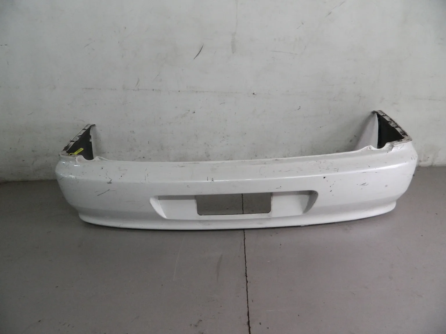 Бампер задний MITSUBISHI LANCER CEDIA CS5W (Б/У) 79780098