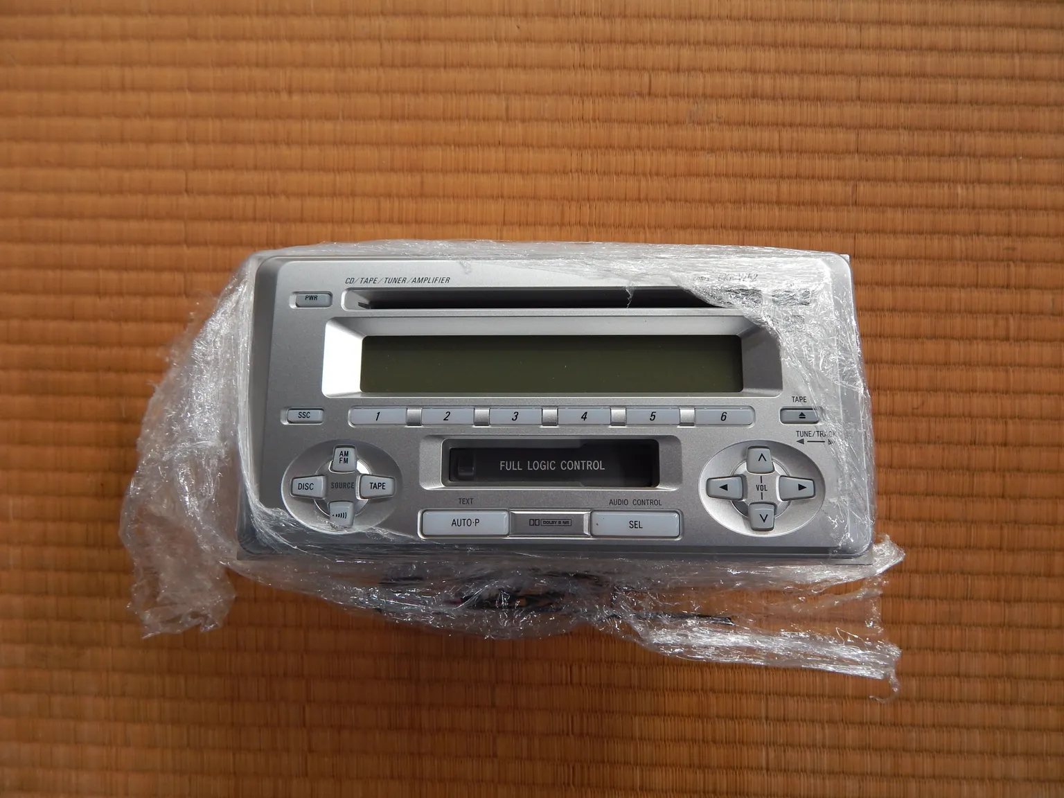 Магнитола Toyota Platz NCP12 (контрактный) 28603001