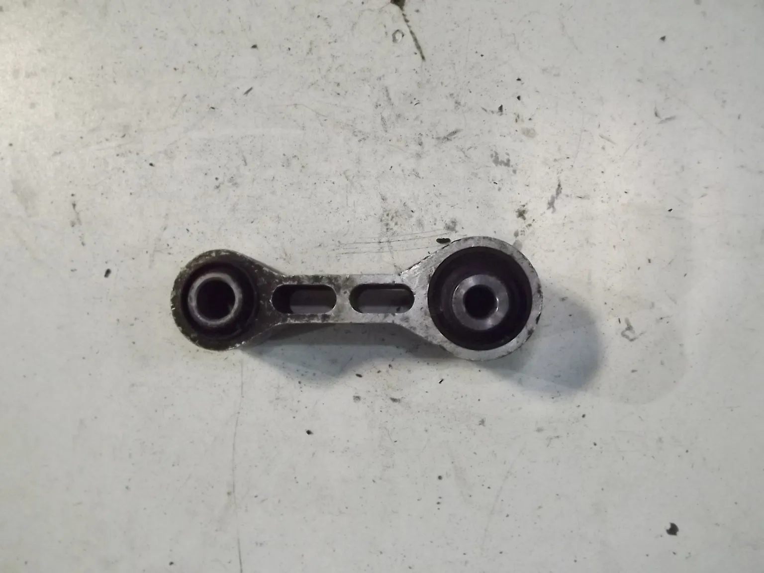 Рычаг Подвески NISSAN 551202J000 K2 NISSAN PRIMERA P12  (Контрактный)