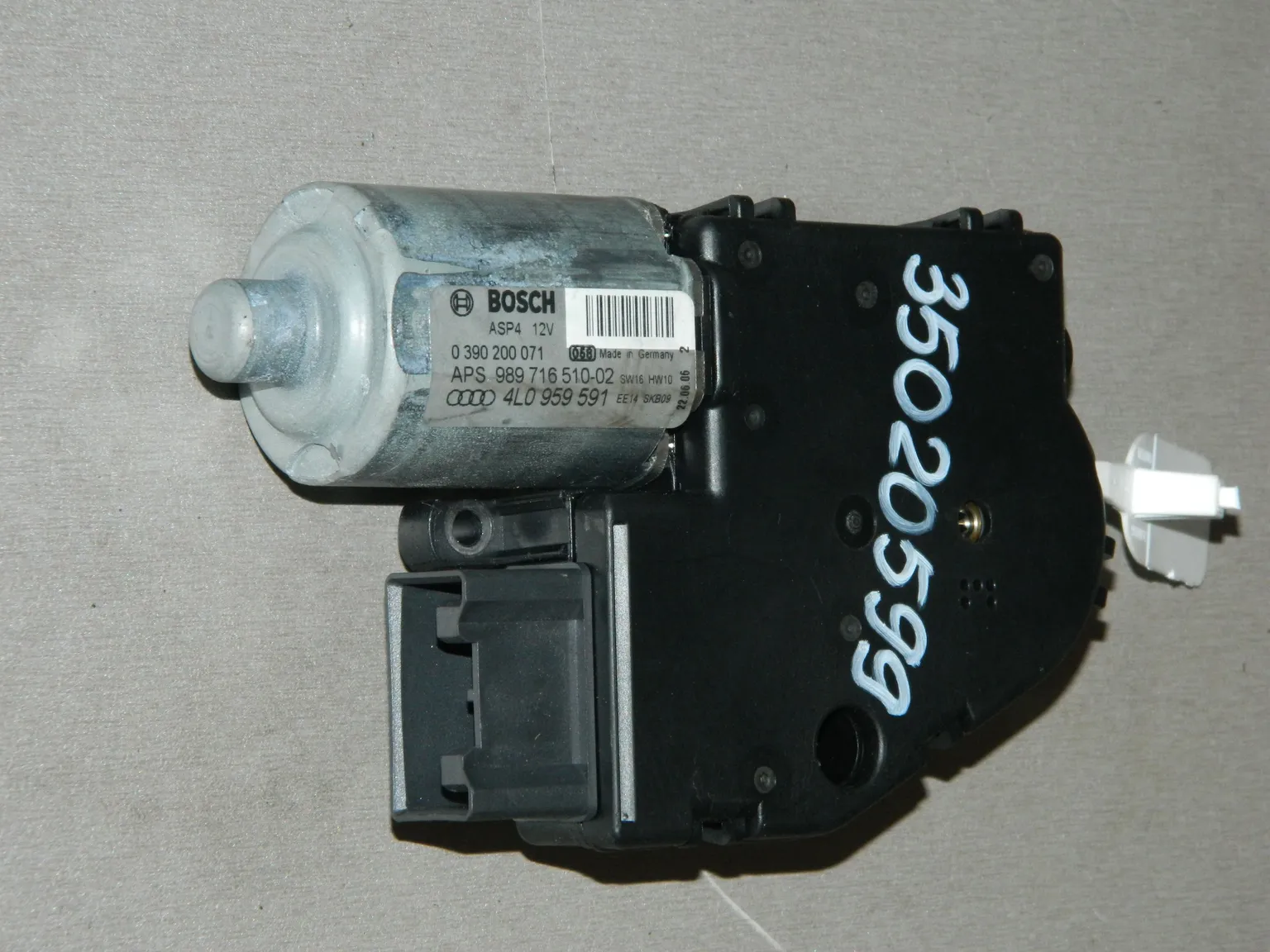 Мотор люка AUDI Q7 4L (Б/У) 35020599