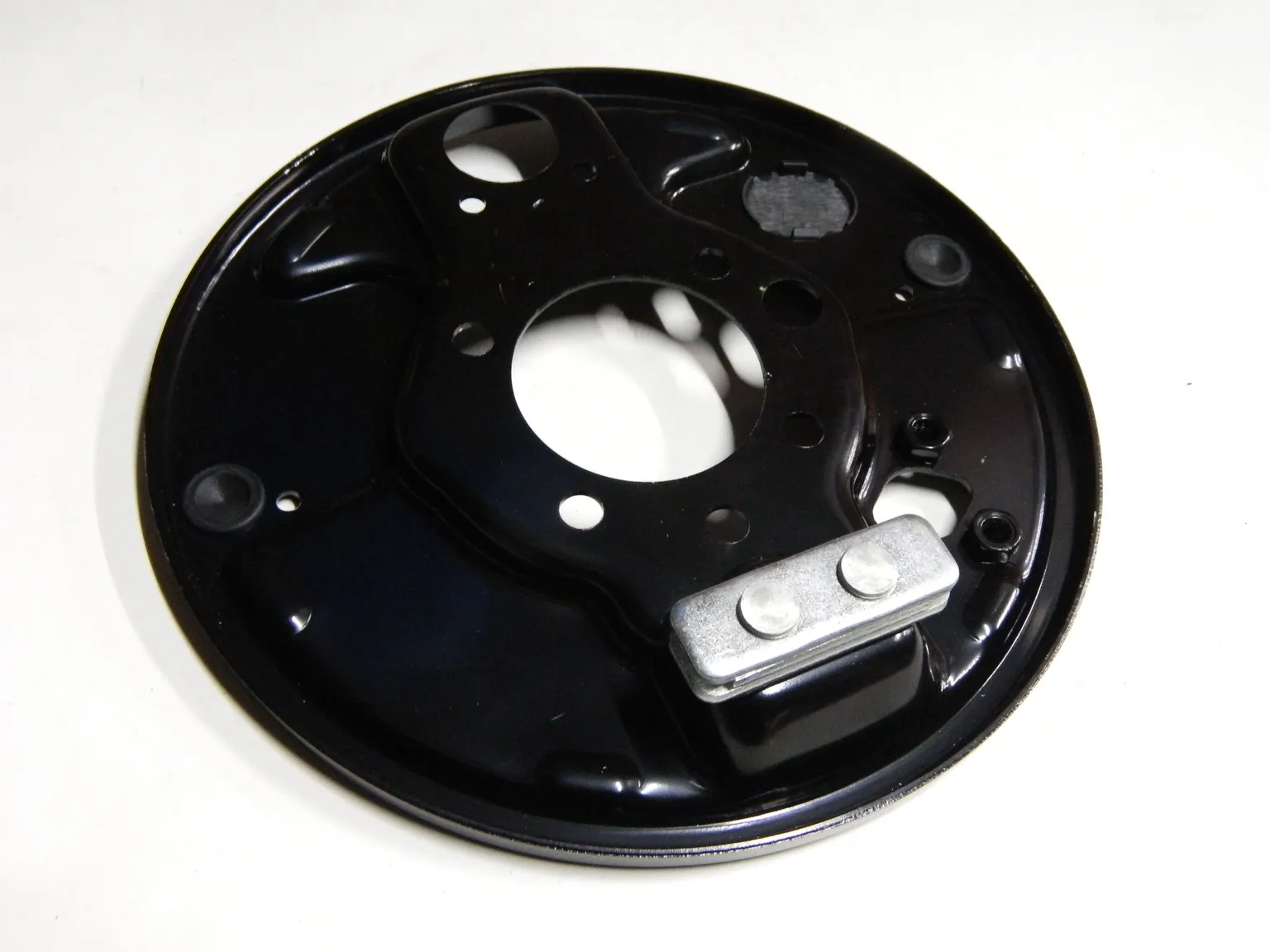 Кожух тормозного диска GENERAL PARTS 33023502012 ГАЗ ГАЗЕЛЬ 3302 / ГАЗ СОБОЛЬ RR