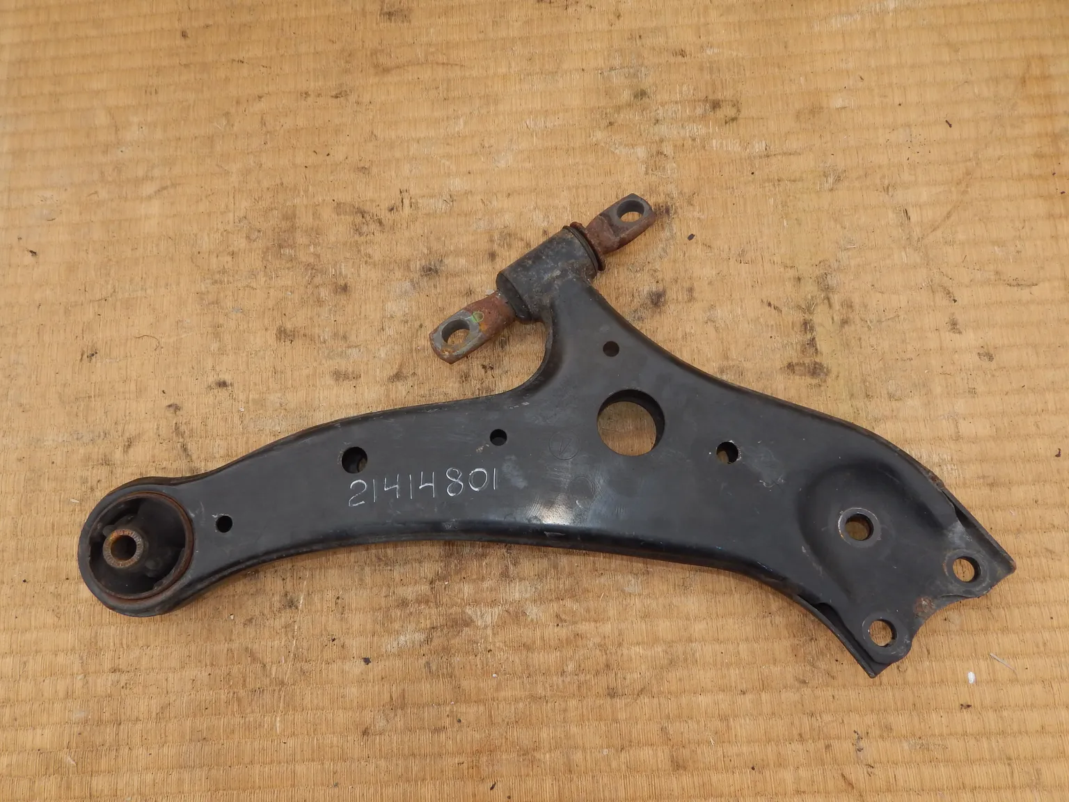 Рычаг подвески LEXUS RX350 GGL10 Перед Прав (Контрактный) 21414801