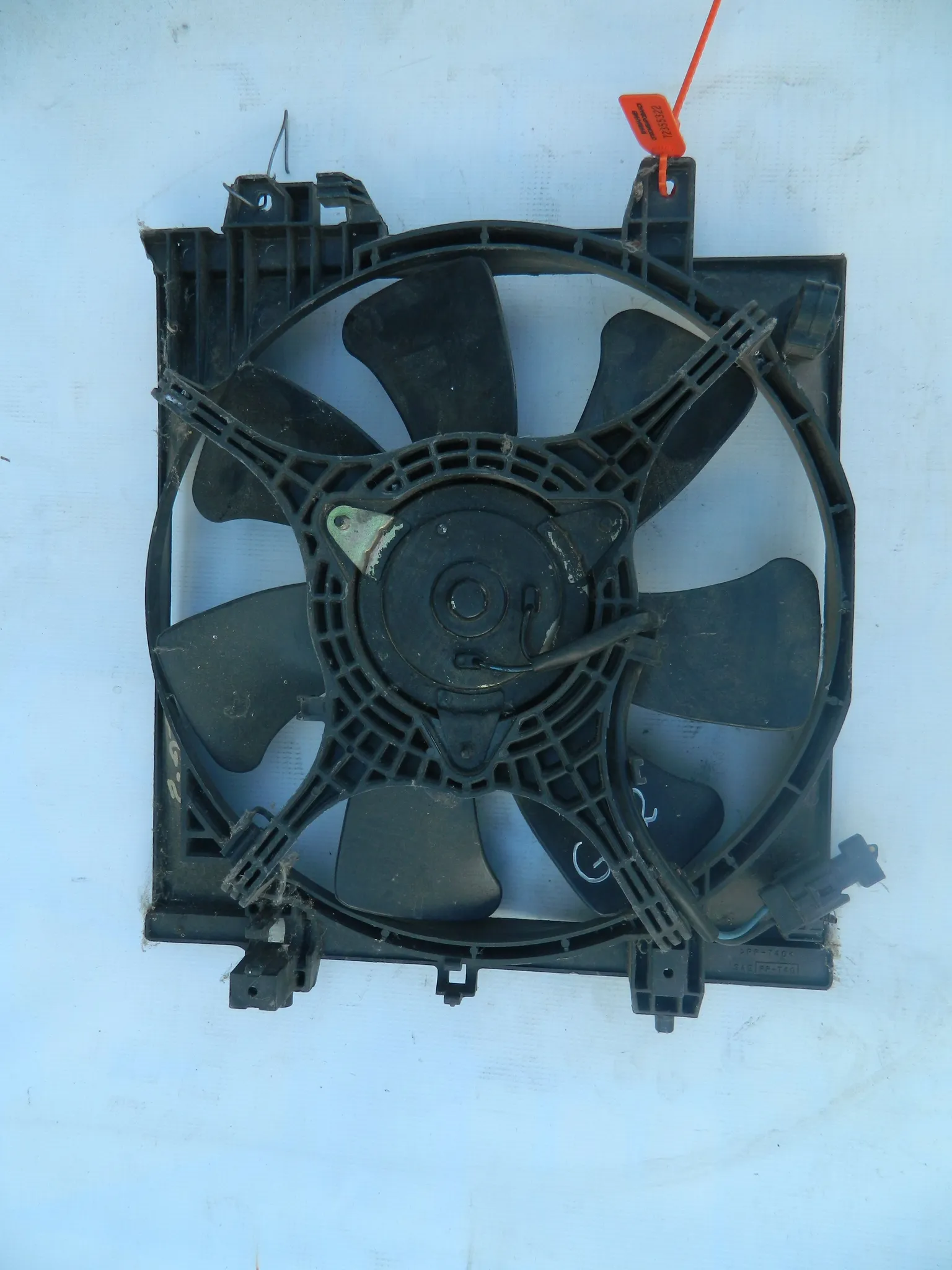 Диффузор радиатора SUBARU IMPREZA GG2 (Контрактный) 72355322