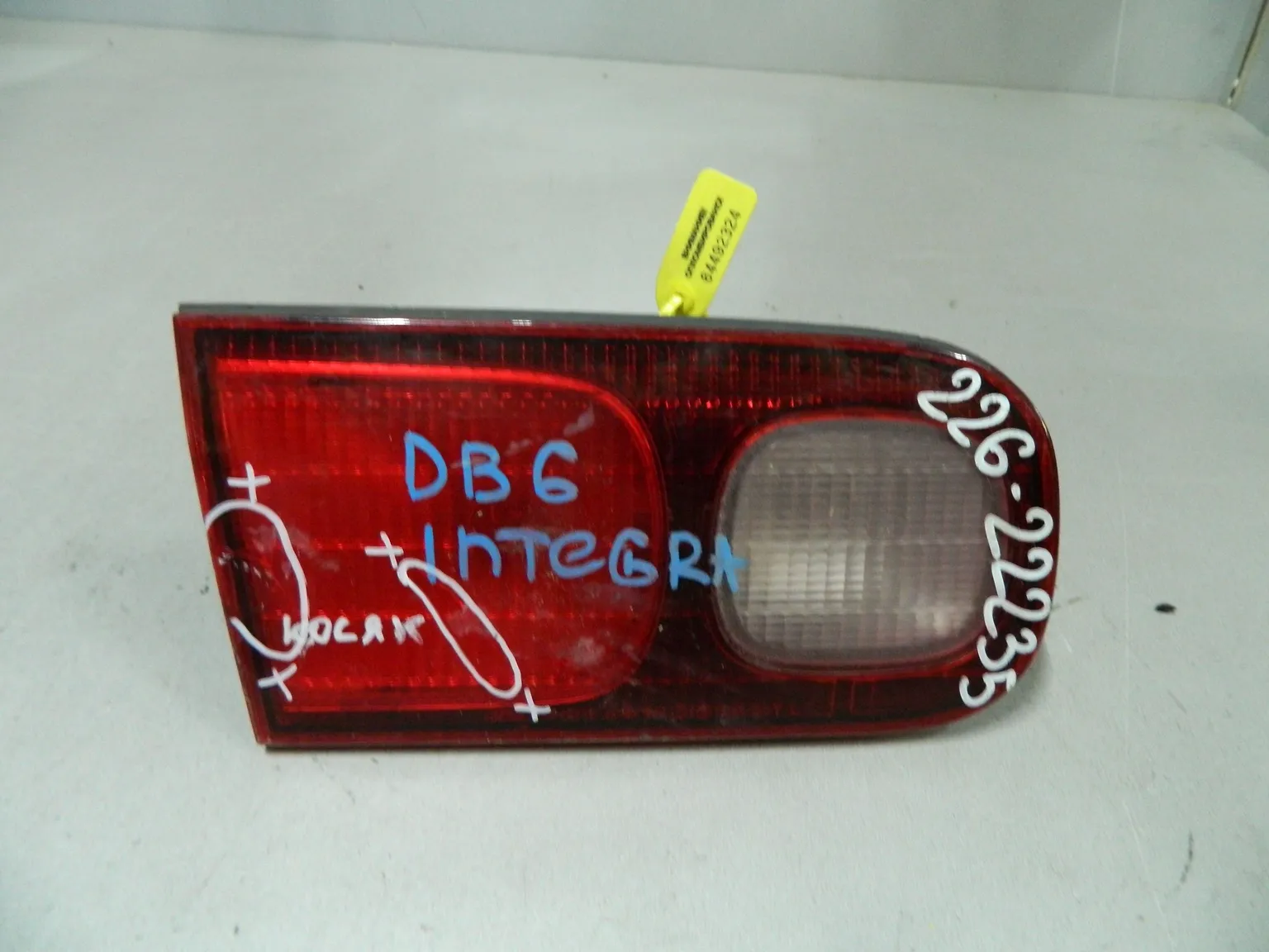 Фонарь HONDA INTEGRA DB6 Зад Лев (Контрактный) 64492324