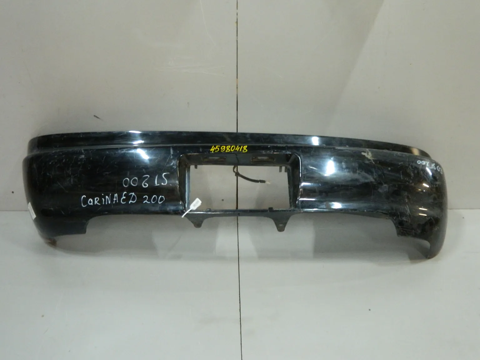 Бампер задний TOYOTA CARINA ED ST202 (Контрактный)