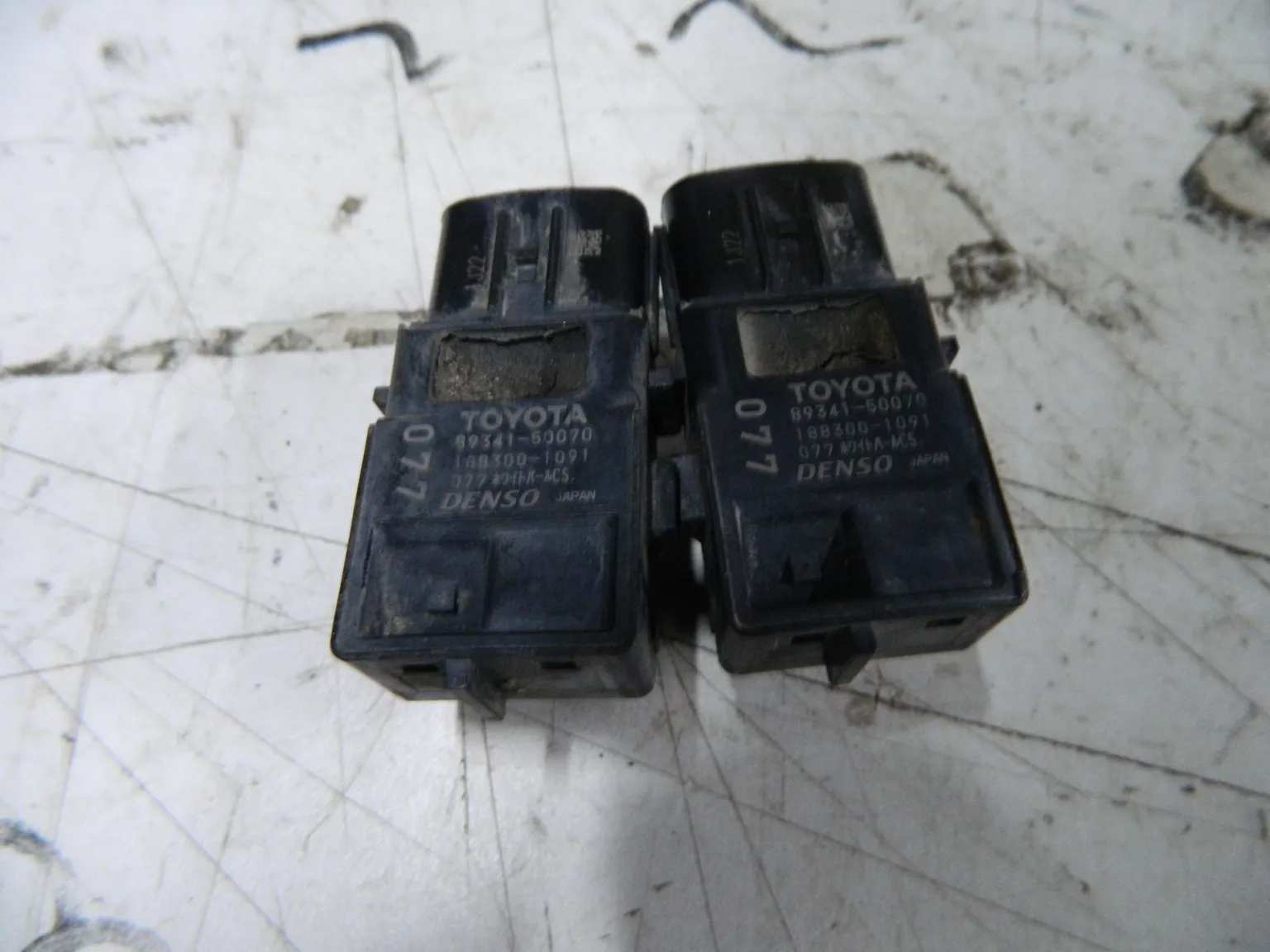 Датчик парковки LEXUS LS460 USF40 Перед (Контрактный) 8934150070