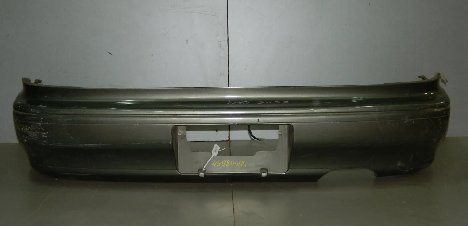 Бампер задний TOYOTA CAMRY SV30 (Контрактный)