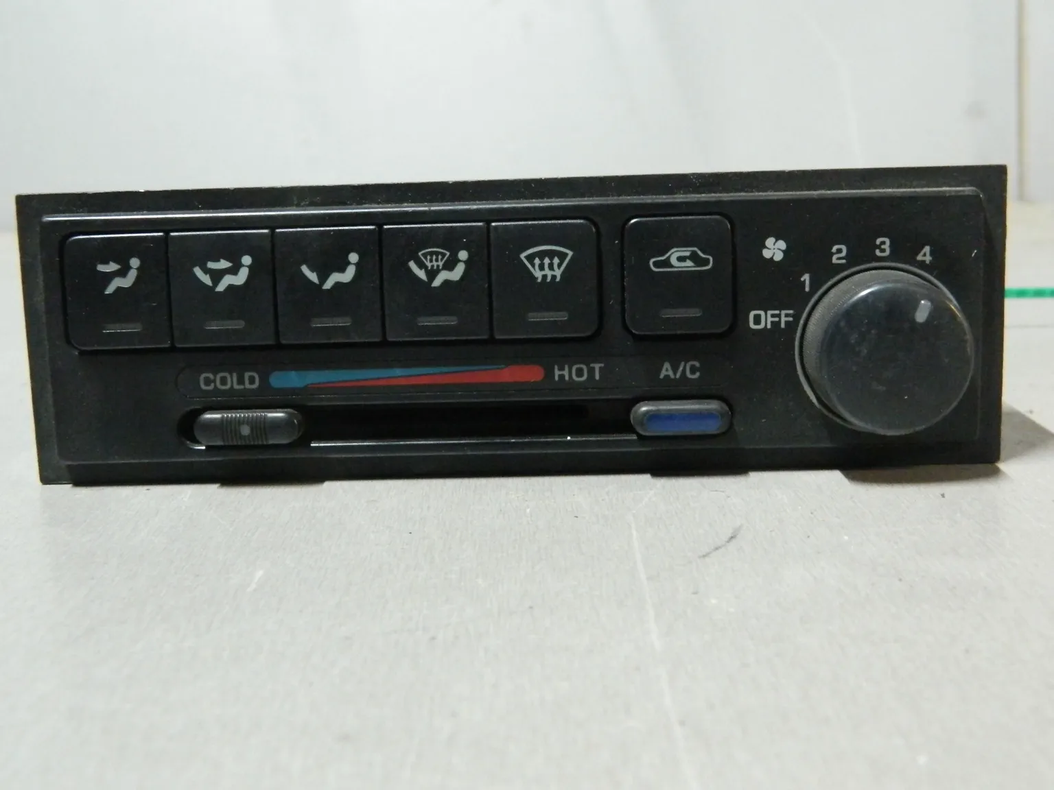 Блок управления климат-контролем NISSAN BLUEBIRD SYLPHY FG10 (Контрактный) 81540613 275006N000