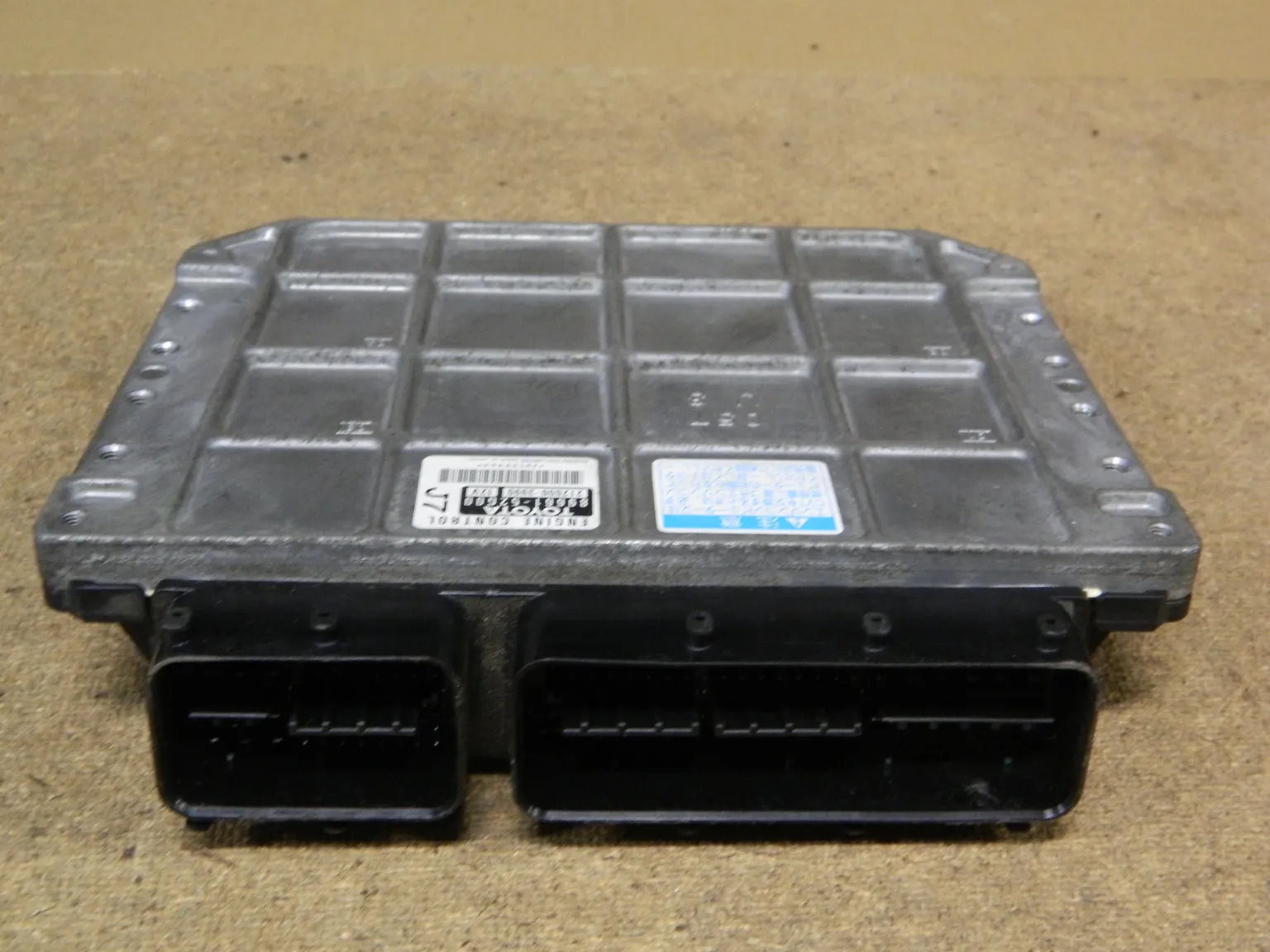 Блок управления ДВС TOYOTA VITZ 2SZFE (Контрактный) 10164 8966152G00