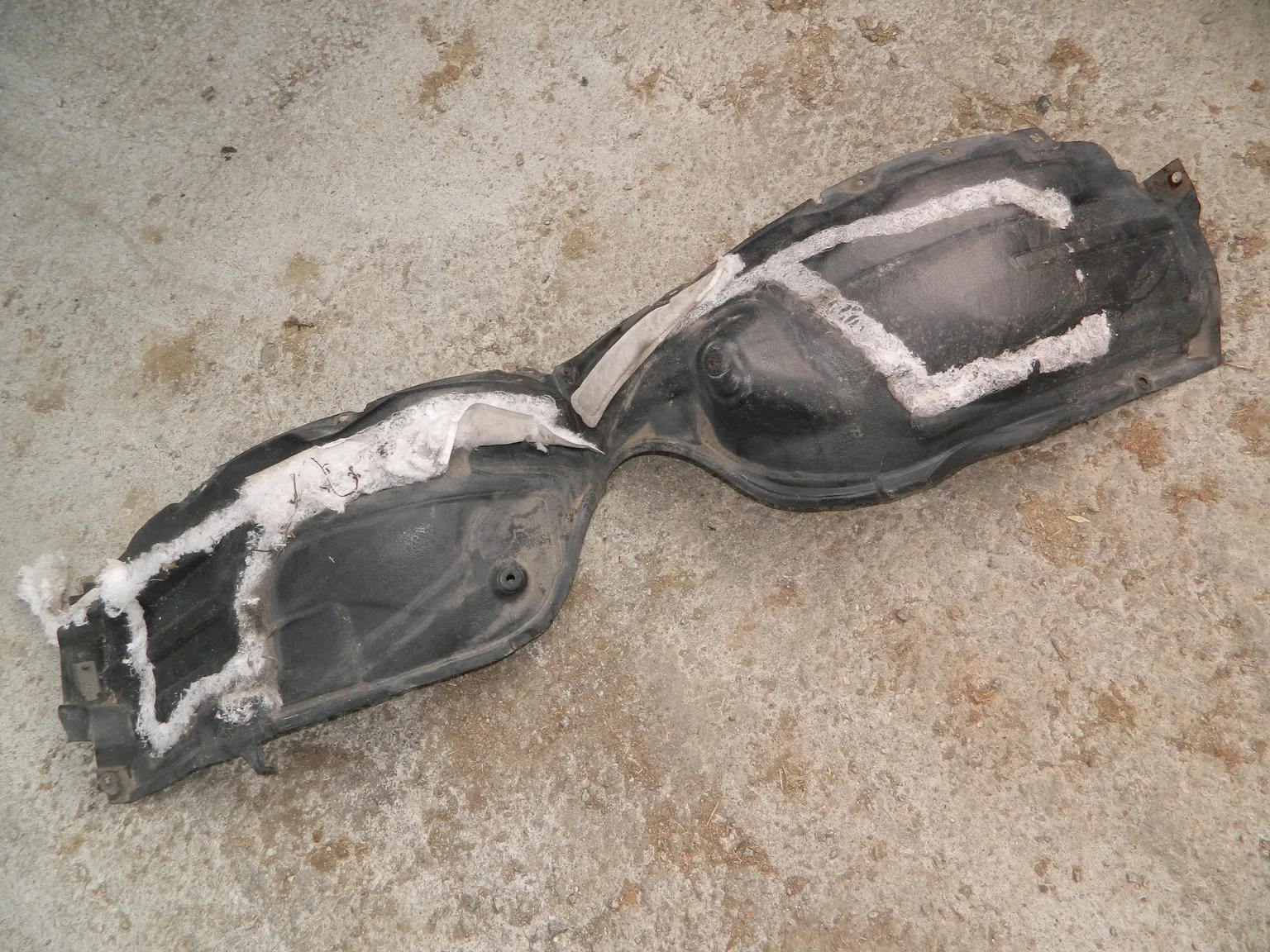 Подкрылок TOYOTA CAMRY AVV50 Перед Прав (Контрактный) 1400800129