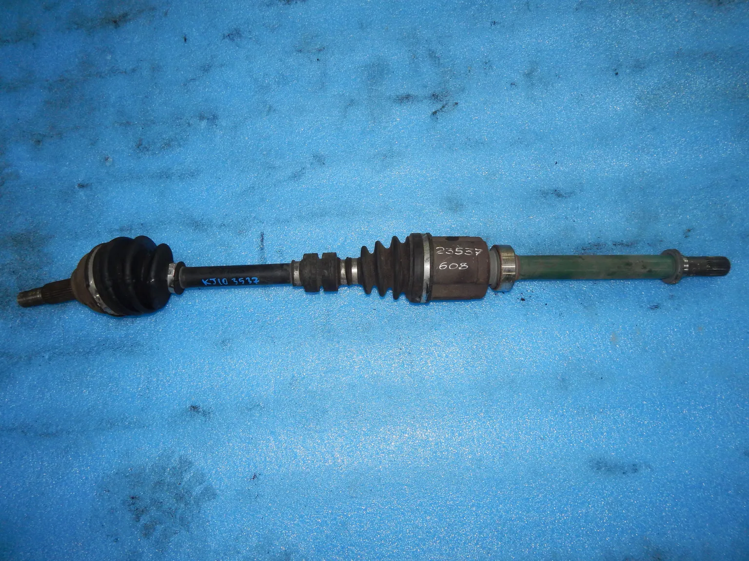 Привод NISSAN QASHQAI J10 Перед Прав (Контрактный) 23537608