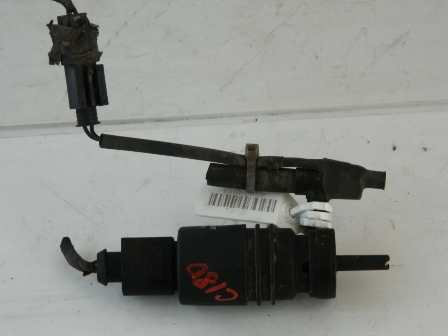 Мотор бачка омывателя MERCEDES-BENZ C180 CL203 (Контрактный) 45984613