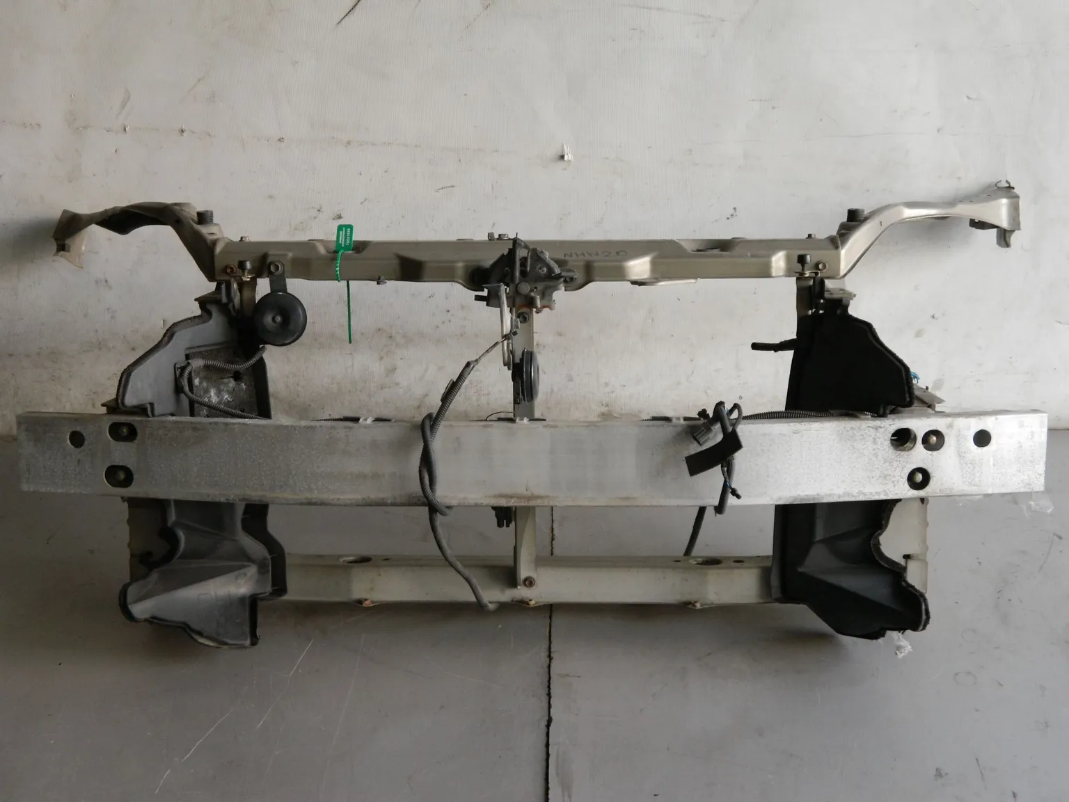 Рамка радиатора TOYOTA PRIUS NHW20 (Контрактный) 79591599