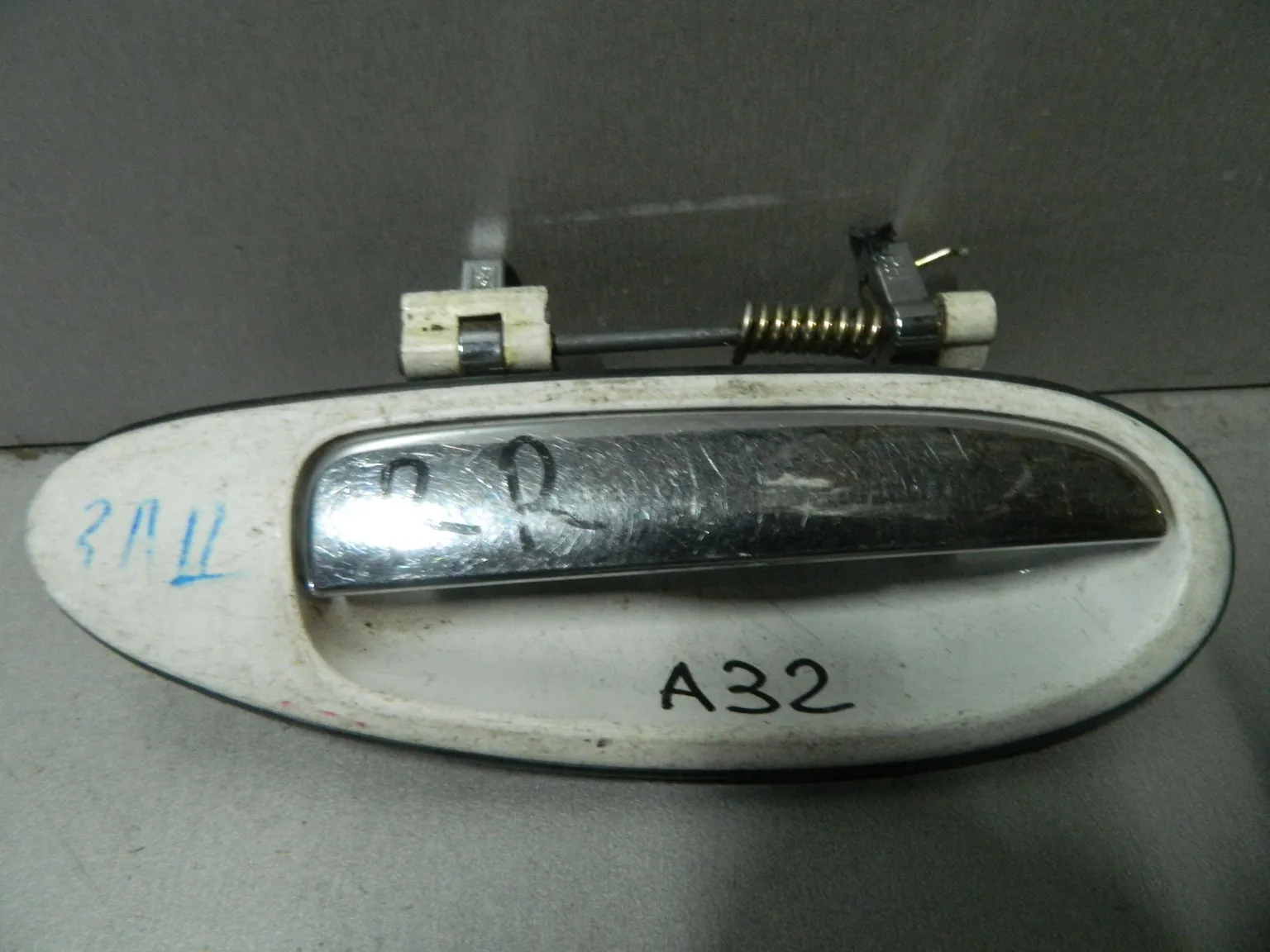 Ручка двери наружная NISSAN MAXIMA A32 Зад Прав (Контрактный) 81528070