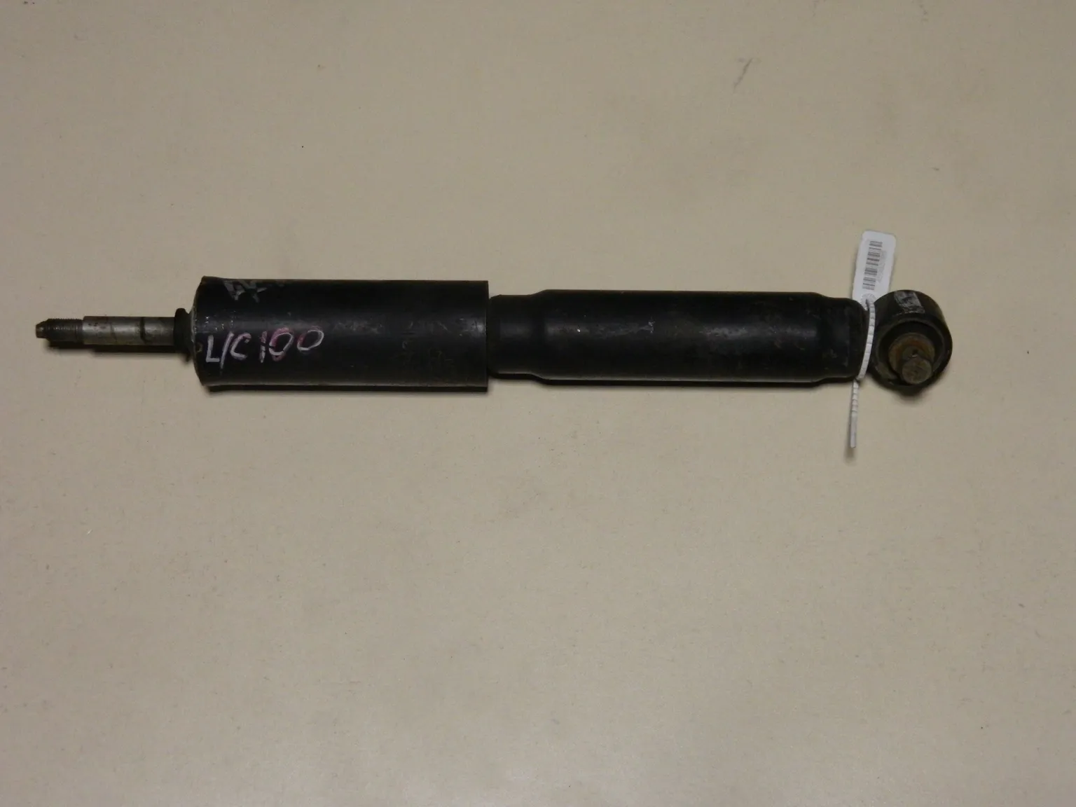 Амортизатор TOYOTA LAND CRUISER 100 Зад (Контрактный) 45992085