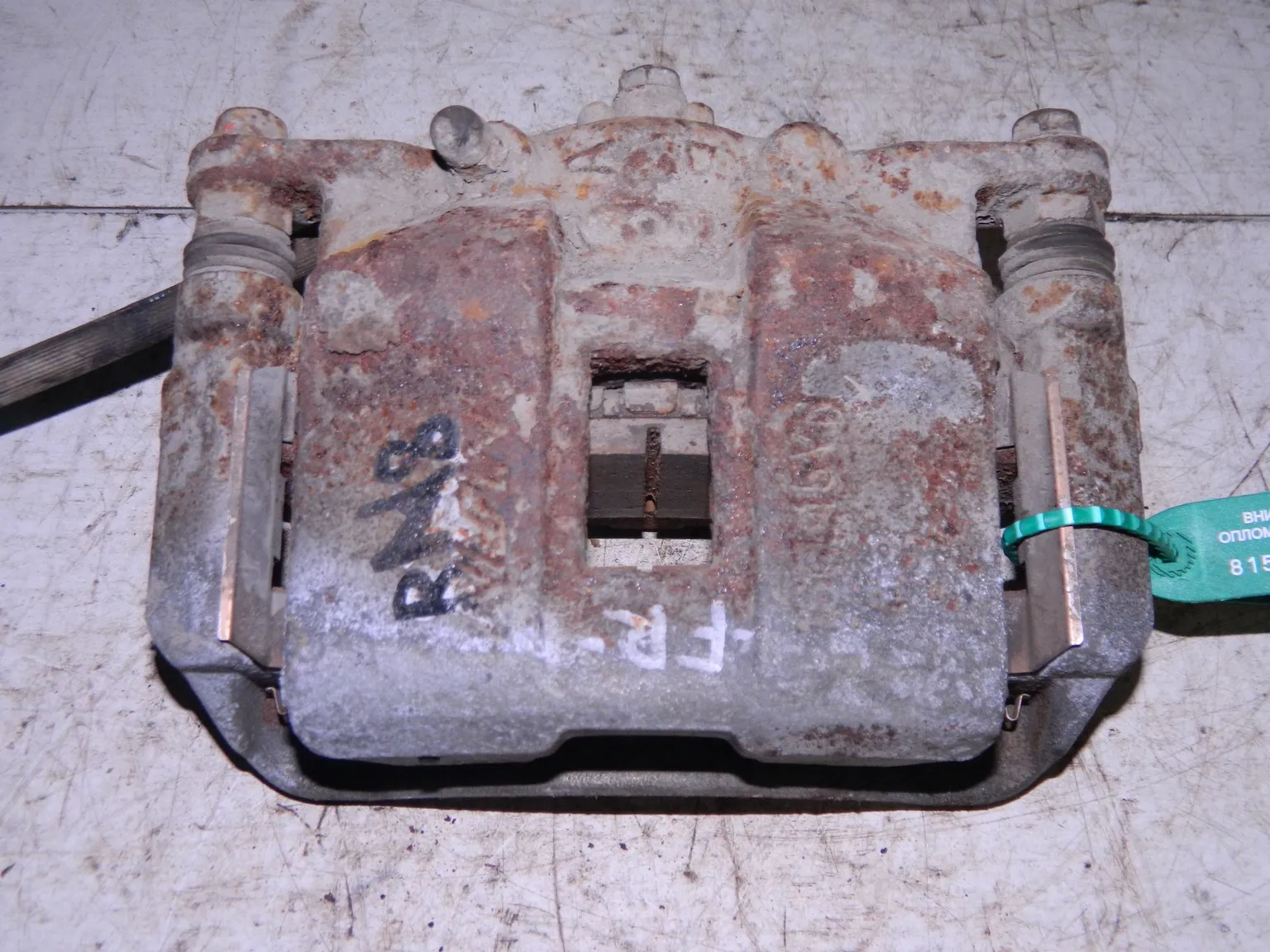 Суппорт тормозной HONDA STREAM RN8 Перед Лев (Контрактный) 81540176