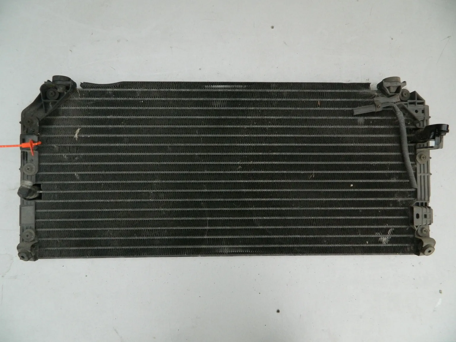 Радиатор кондиционера TOYOTA SPRINTER CARIB AE110 (Контрактный) 72367679 8846012480