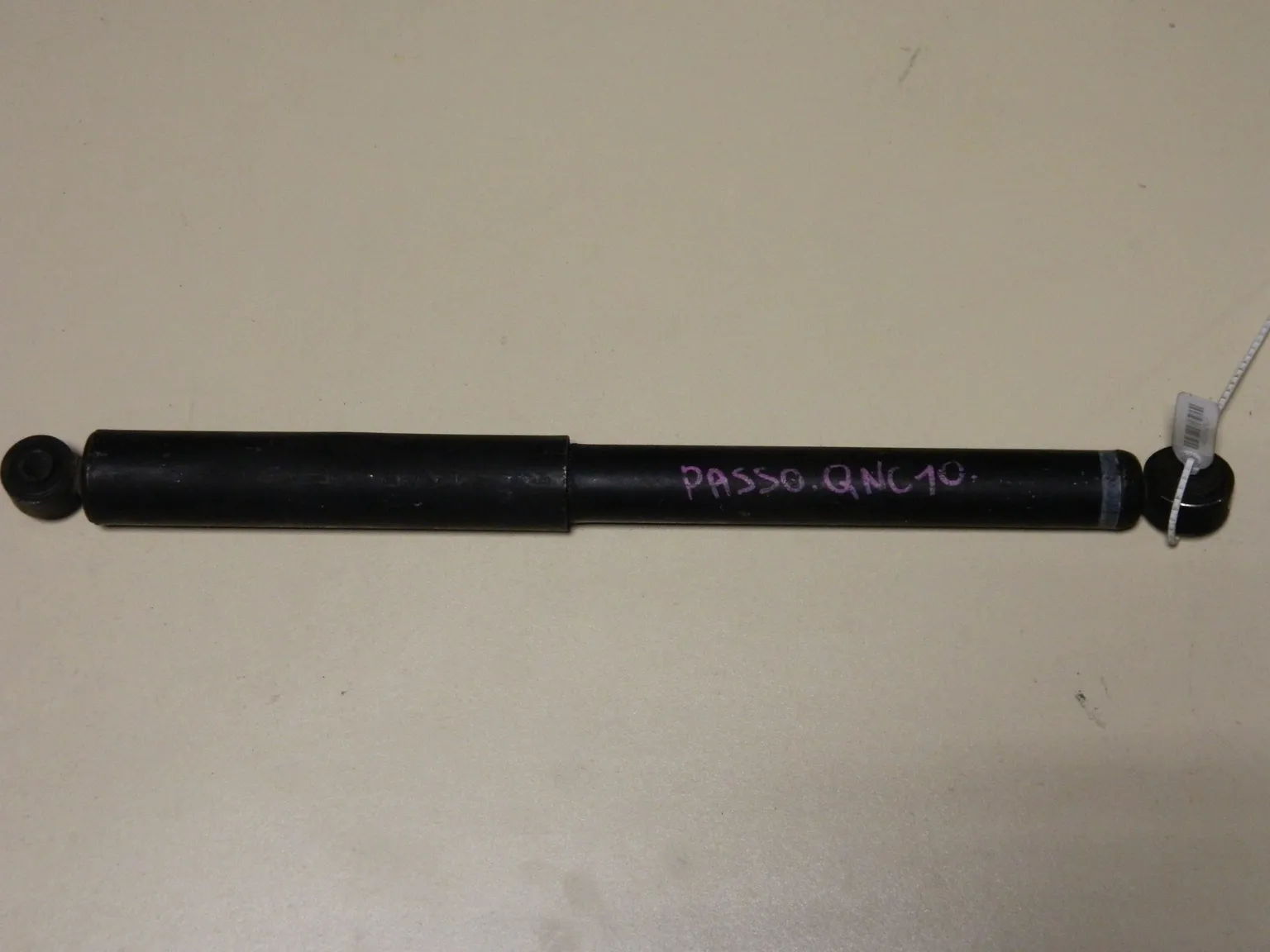 Амортизатор TOYOTA PASSO QNC10 Зад (Кoнтрактный) 45992107