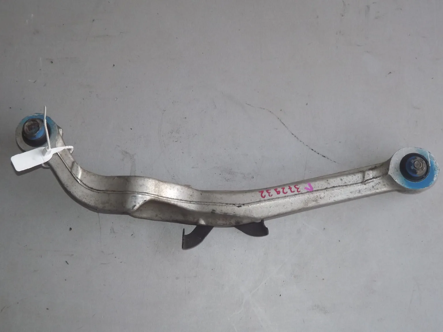 Тяга подвески NISSAN X-TRAIL 31 Задн. Лев. (Конрактный) 45993194