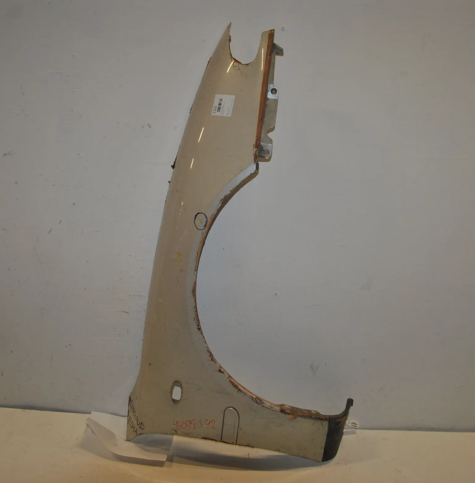 Крыло MITSUBISHI EMERAUDE E54A Перед Прав (Контрактный) 46098692