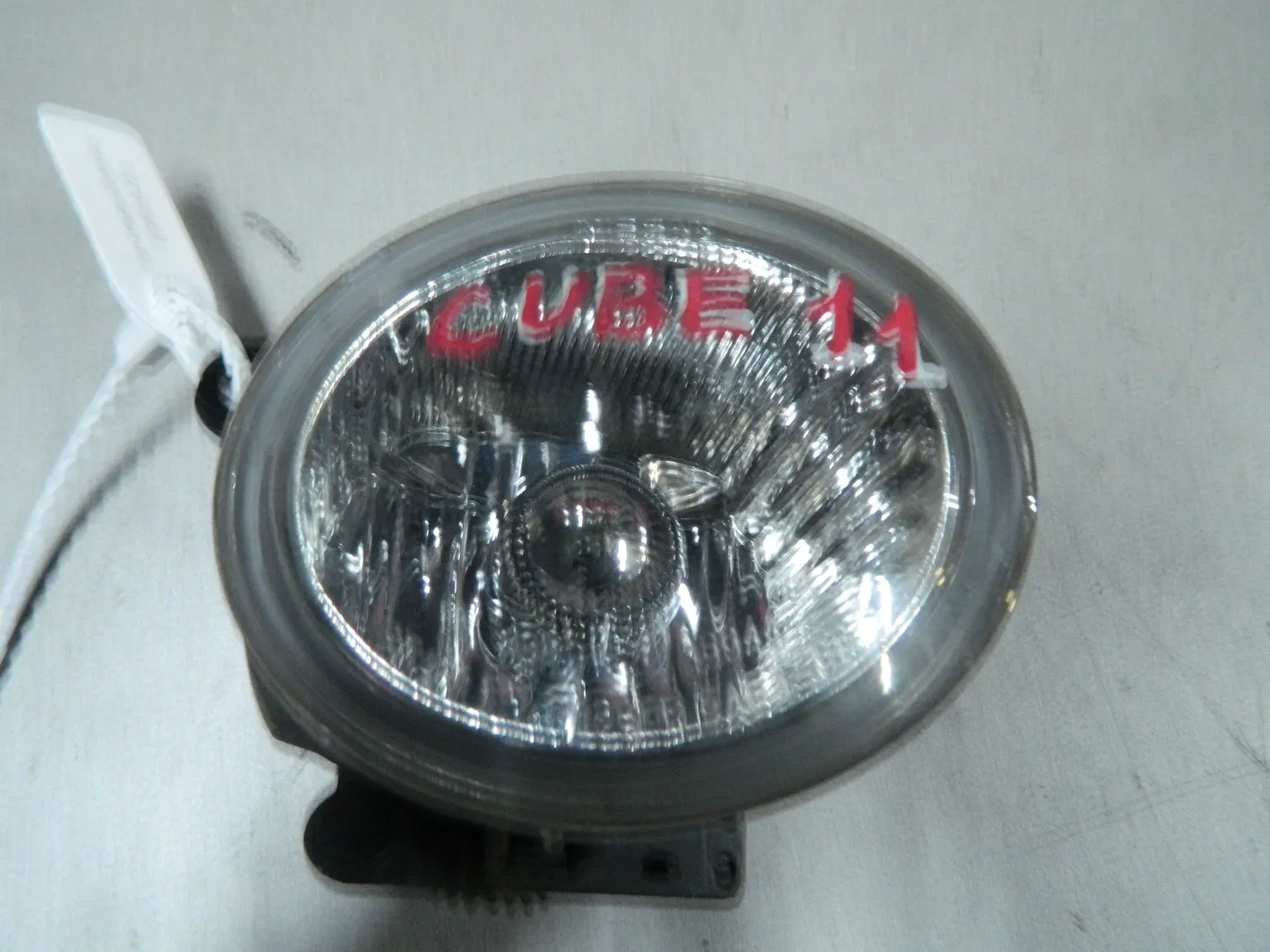 Фара противотуманная NISSAN CUBE Z11 Перед Прав 1290 (Контрактный) 69586420