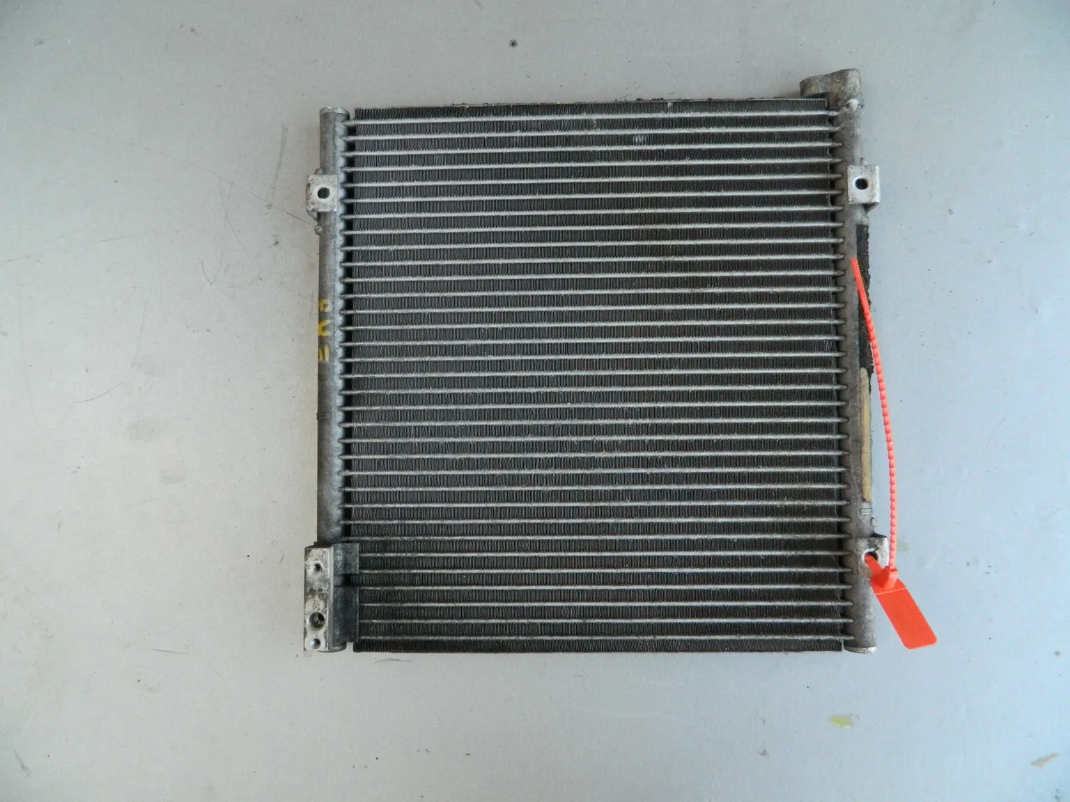 Радиатор кондиционера HONDA CAPA GA4 (Контрактный) 72367597