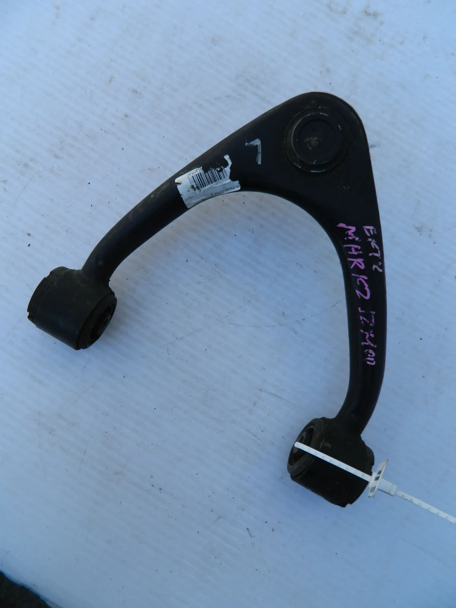 Рычаг подвески TOYOTA MARK II GX100 Перед Лев (Контрактный) 46091091