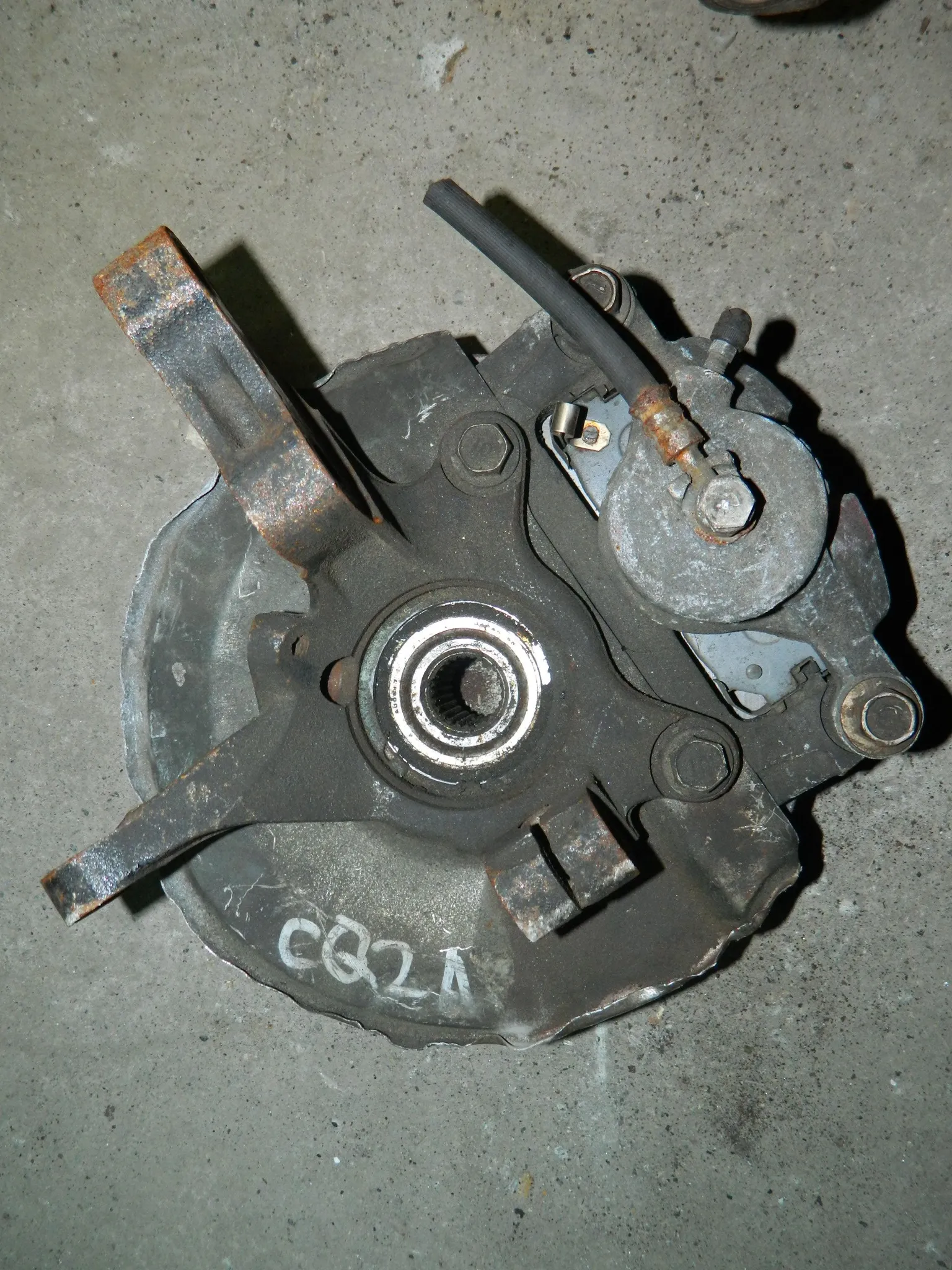 Ступица MITSUBISHI DINGO CQ2A Перед Лев (Контрактный) 79591191