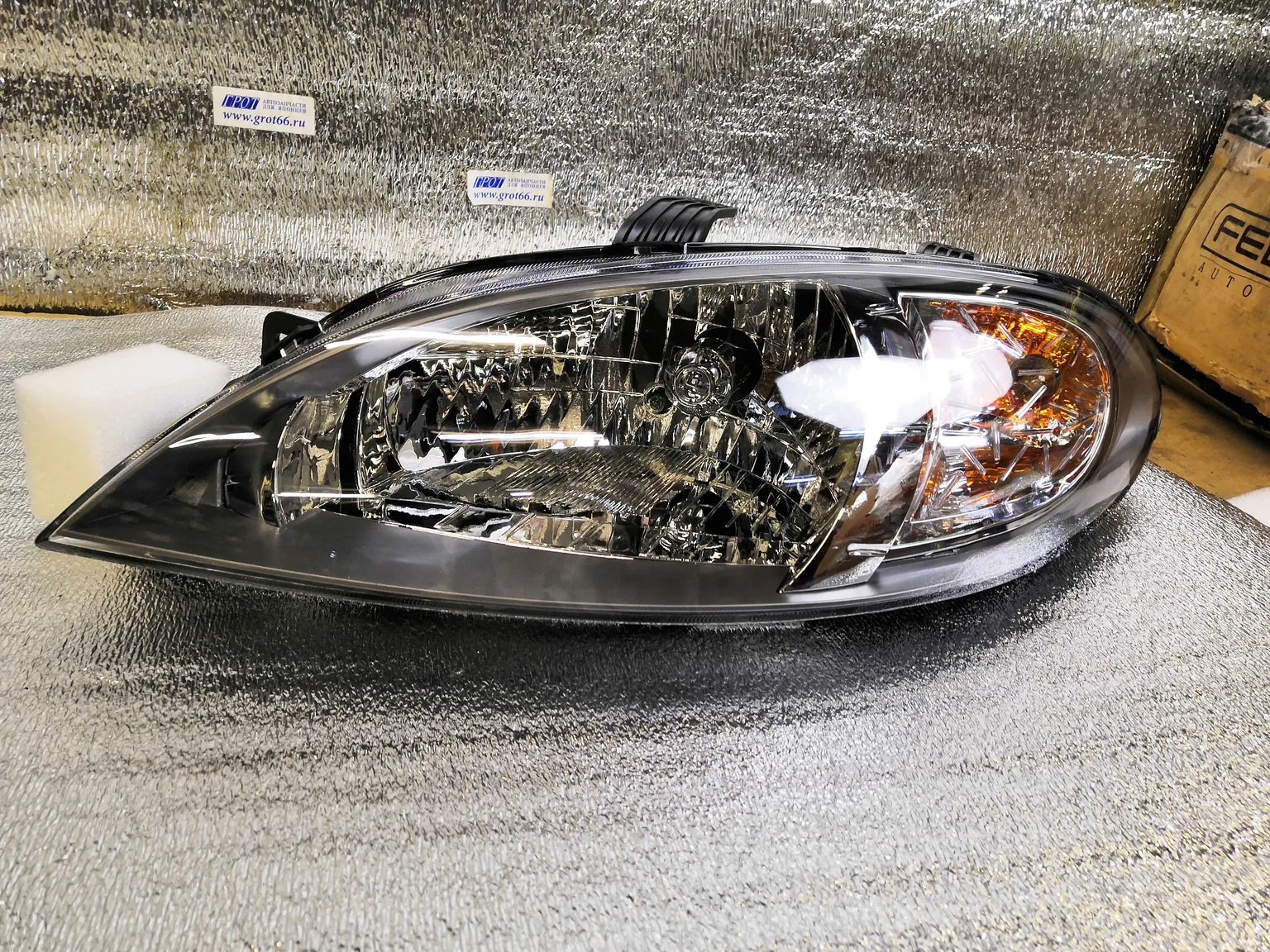 Фара ATB 1ACL1081UL CHEVROLET LACETTI 2004 - 2013 хэтчбек Лев / под эл кор