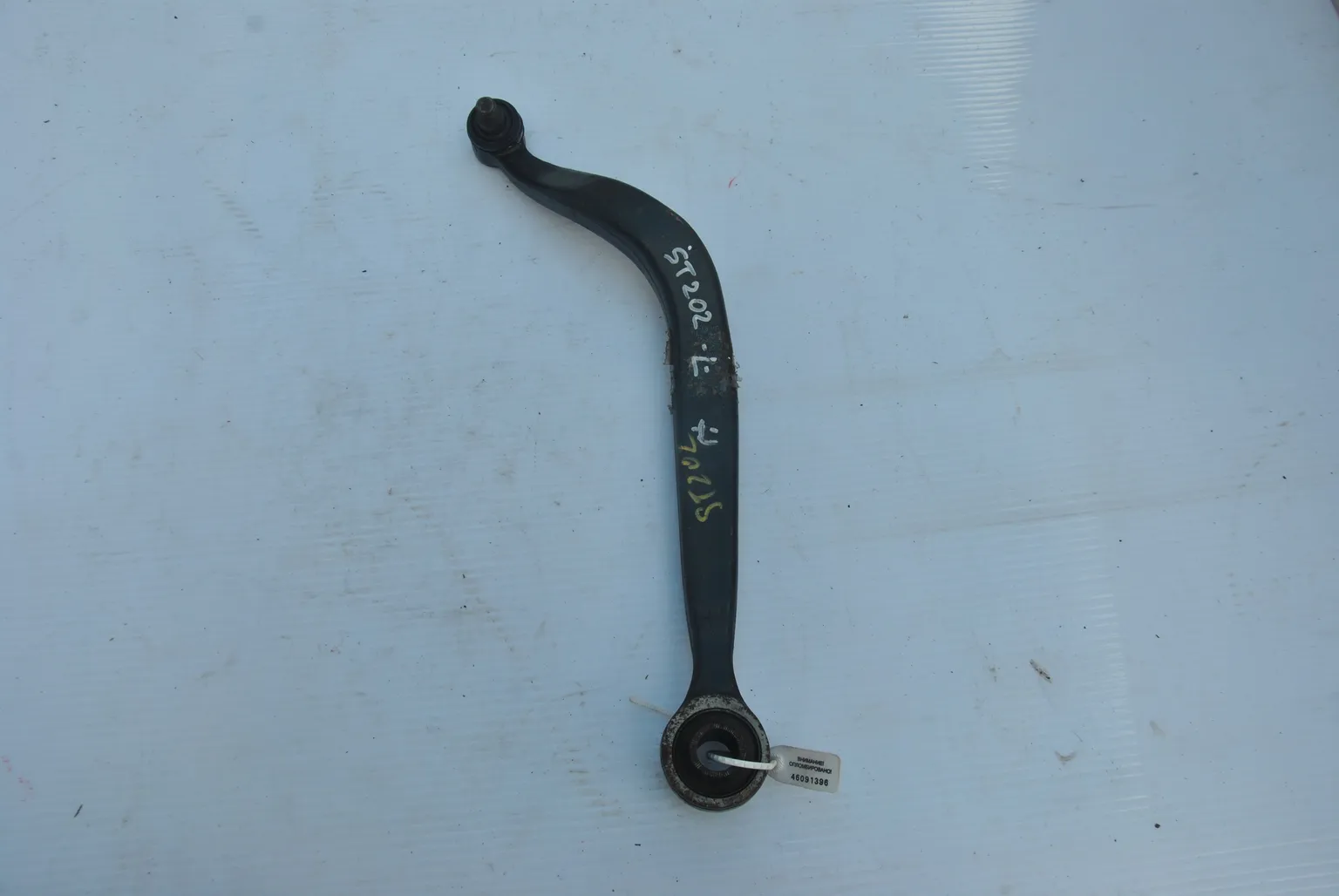 Рычаг подвески TOYOTA CELICA ST202 Перед Лев (Контрактный) 46091396