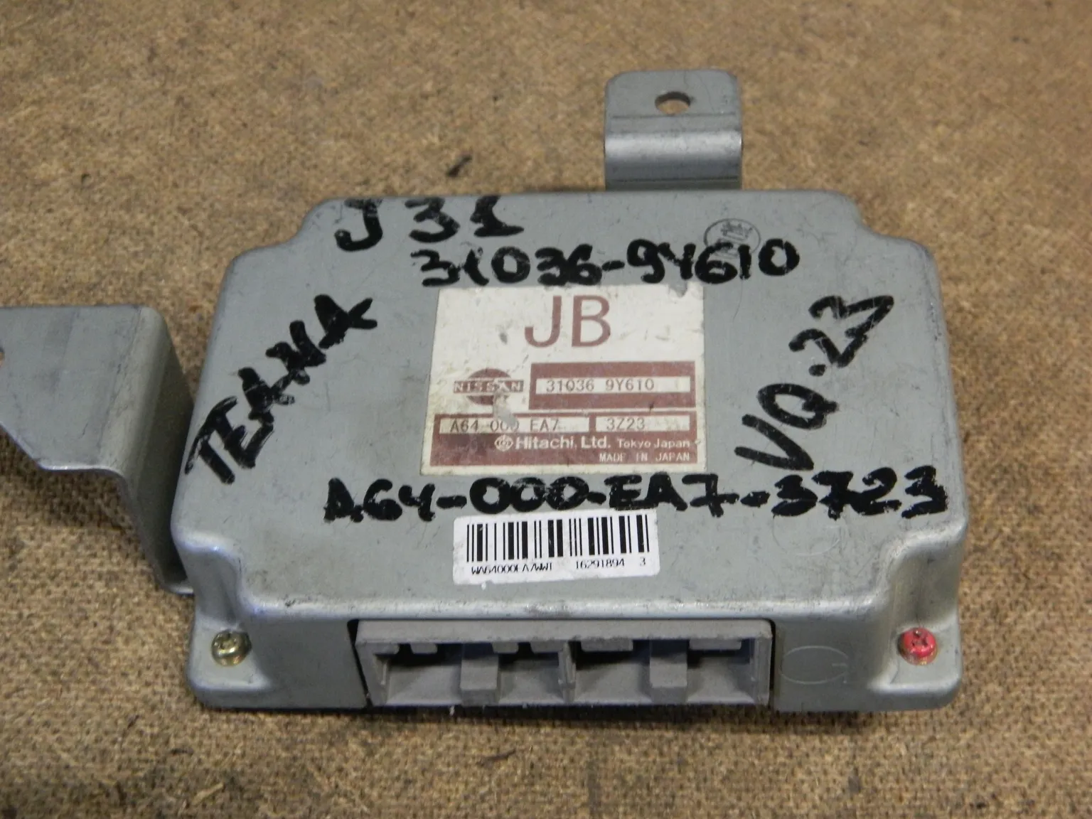 Блок управления АКПП NISSAN TEANA J31 VQ23DE (Контрактный) 79590886 310369Y610
