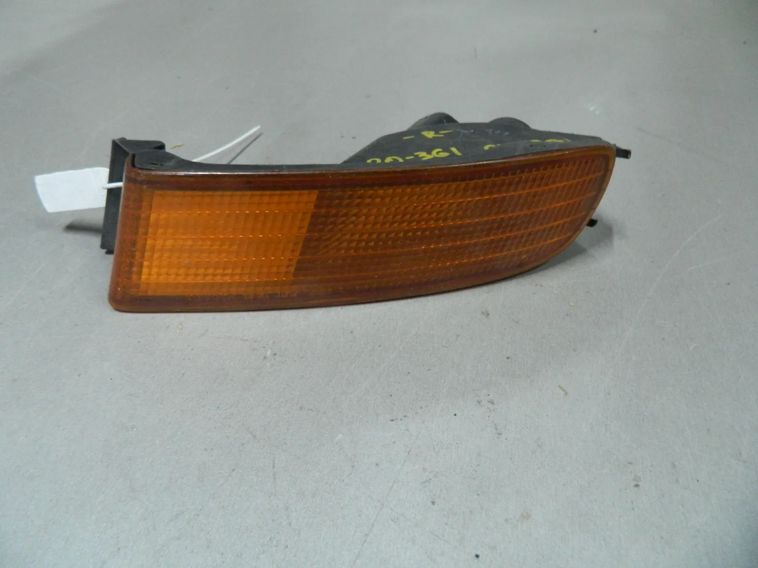 Габарит TOYOTA CURREN ST206 Перед Лев 20361 (Контрактный) 03344275