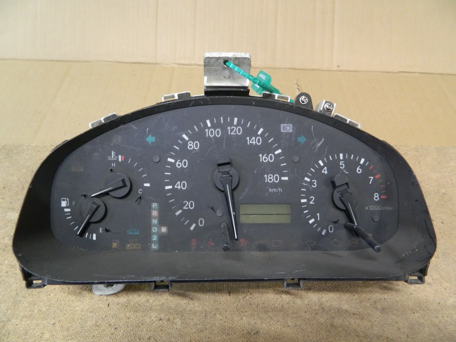 Панель приборов TOYOTA HARRIER MCU15W (Контрактный) 79590089