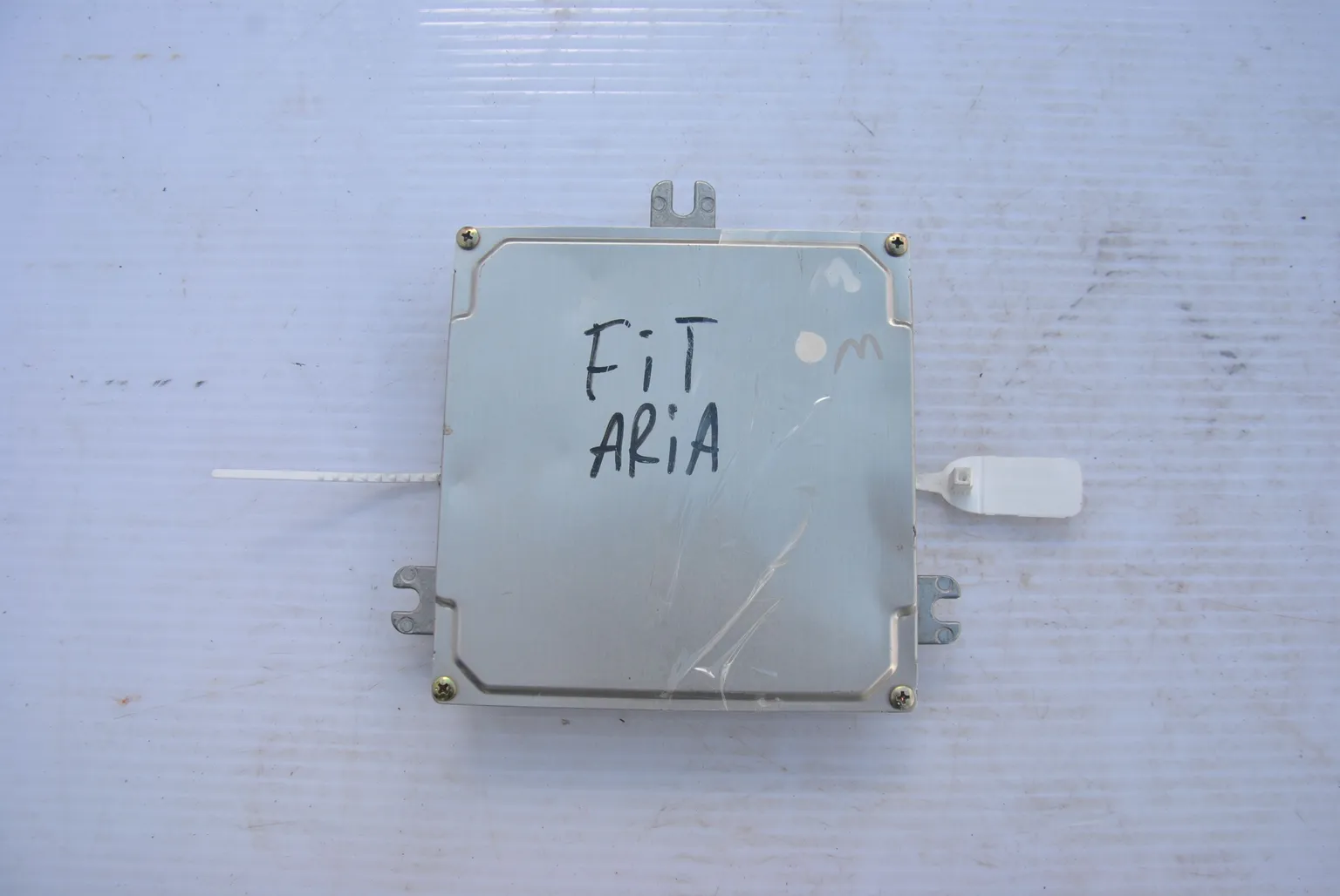 Блок управления ДВС HONDA FIT GD1 L13A (Контрактный) 46091293 37820PWAJ56