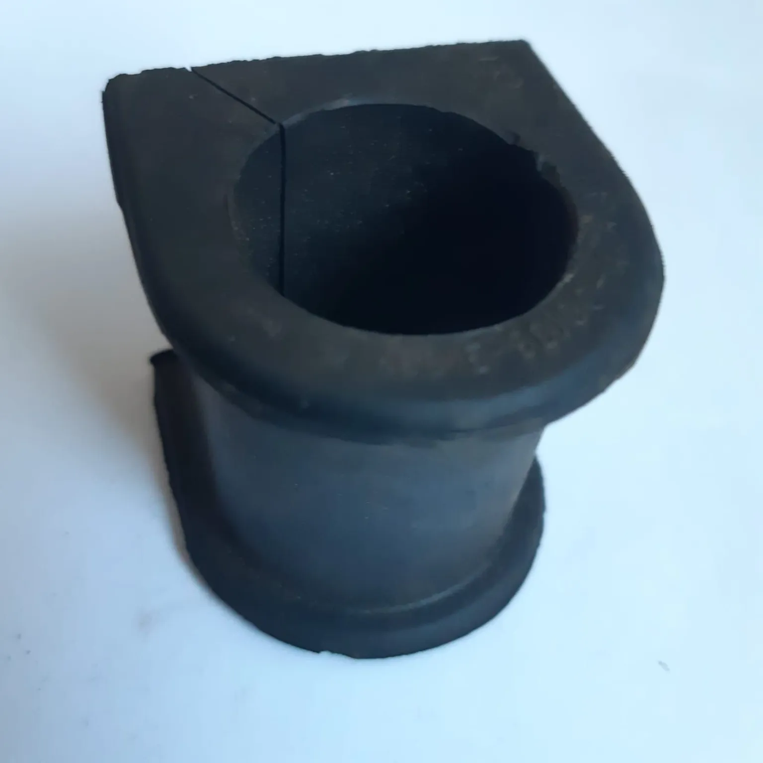 Втулка стабилизатора GENERAL PARTS 4881530100 TOYOTA