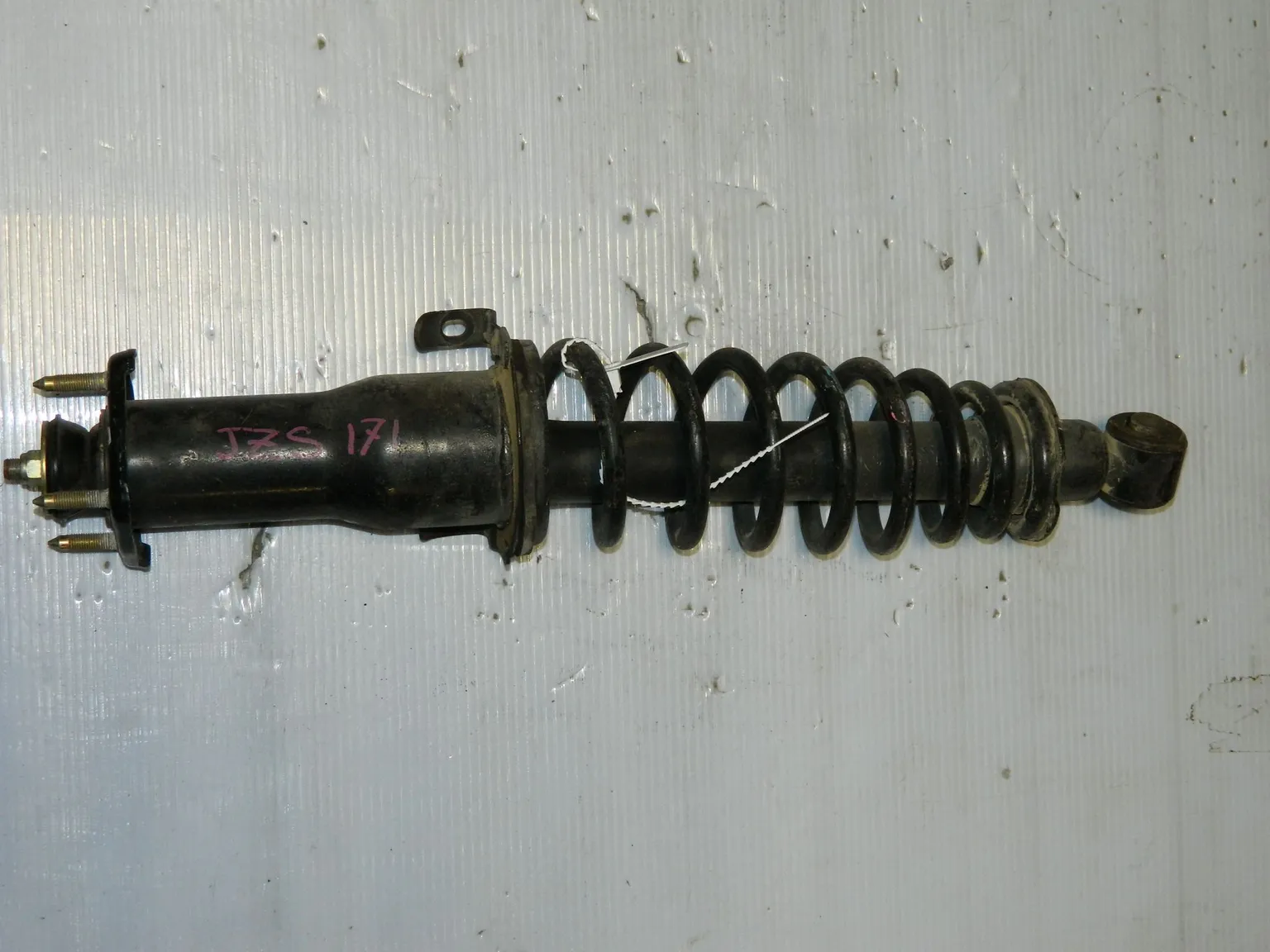 Стойка подвески TOYOTA CROWN JZS171 Зад (Контрактный)