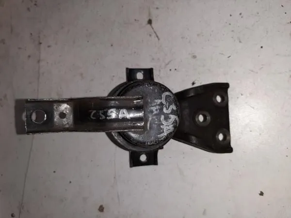 Подушка двигателя MITSUBISHI MR403666 K1 MITSUBISHI LANCER CS5A (Контрактный)