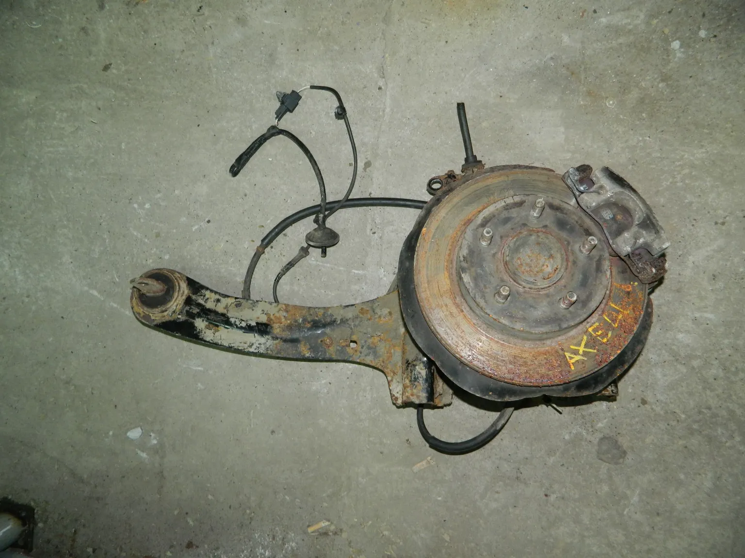 Ступица MAZDA MAZDA3 BK Зад Лев (Контрaктный) 79591084