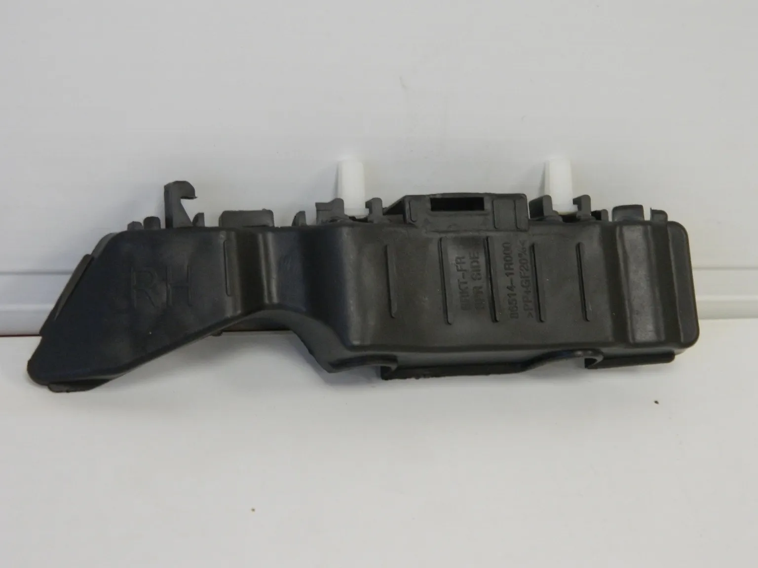 Кронштейн бампера JORDEN JH02ACT11021R HYUNDAI SOLARIS / ACCENT 10-17 Перед Прав