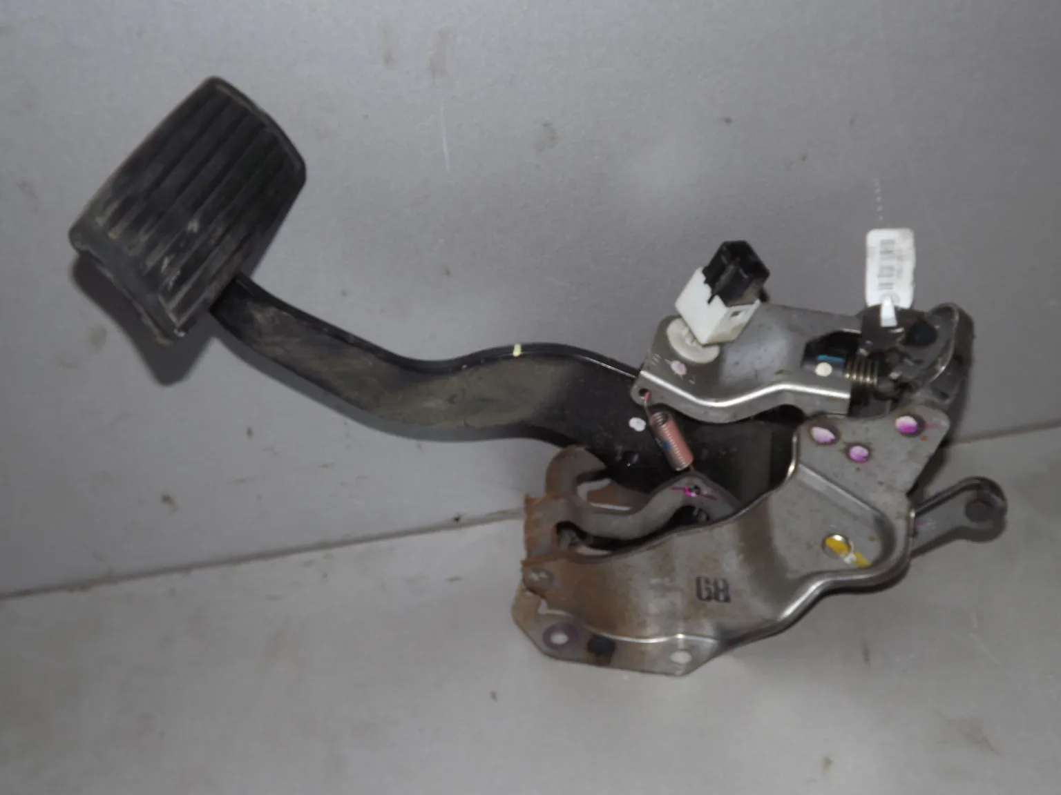 Педаль тормоза HONDA CR-V RE5 (Контрактный) 35023638