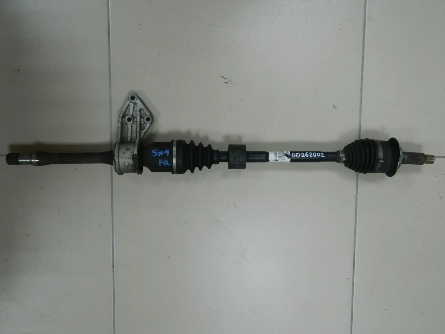 Привод SUZUKI SX4 YA41S J20A Перед Прав (Контрактный)