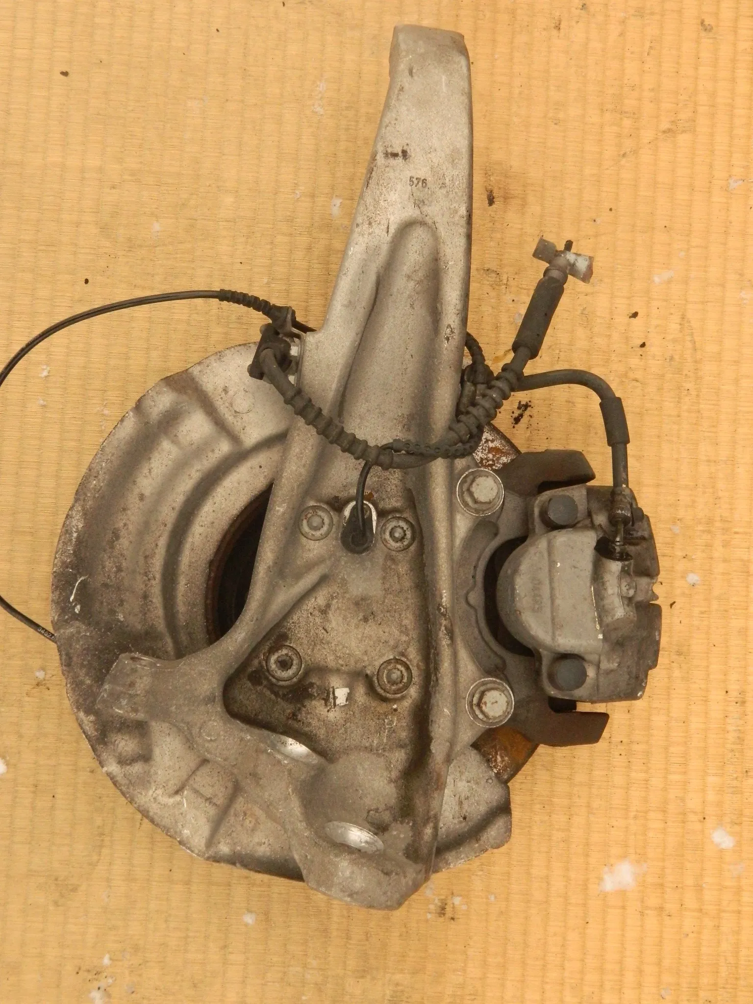 Ступица BMW 5-Series F10 Перед Прав (Контрактный) 23576193