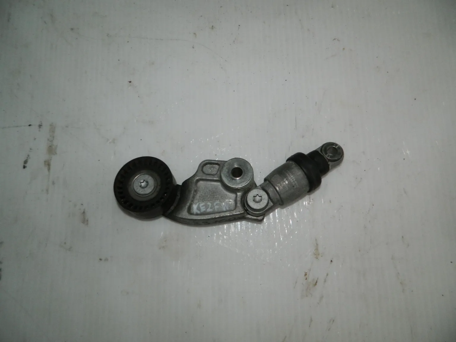 Натяжитель ремня MAZDA CX-5 KE2FW SH (Контрактный) 22887602