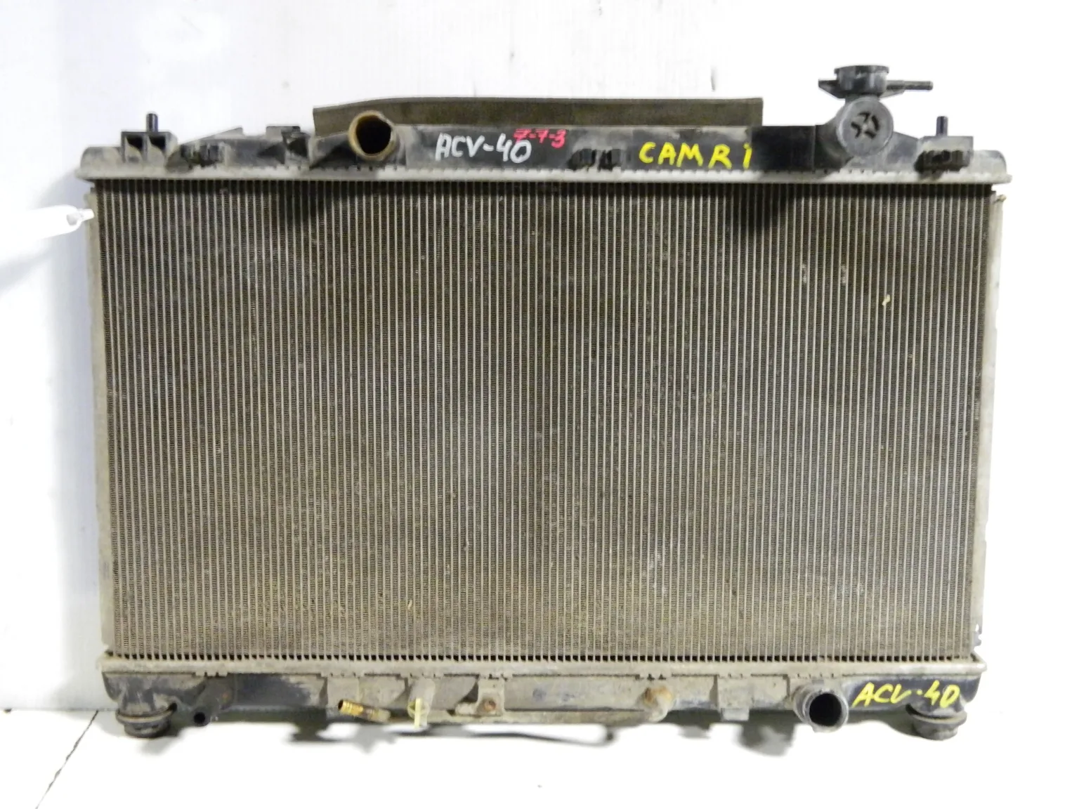 Радиатор ДВС TOYOTA CAMRY ACV40 (Контрактный) 69586490